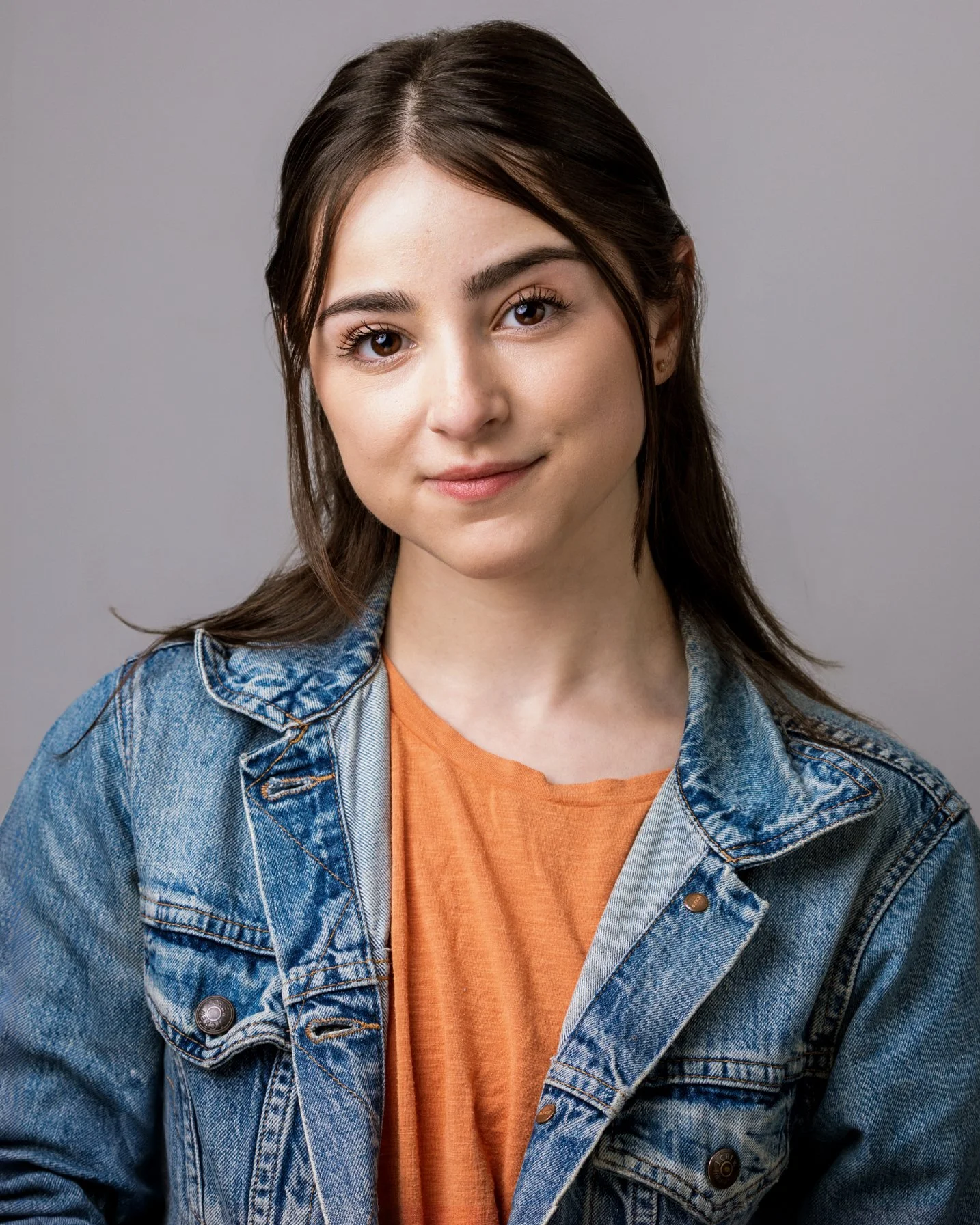 Ella Kahan - headshot