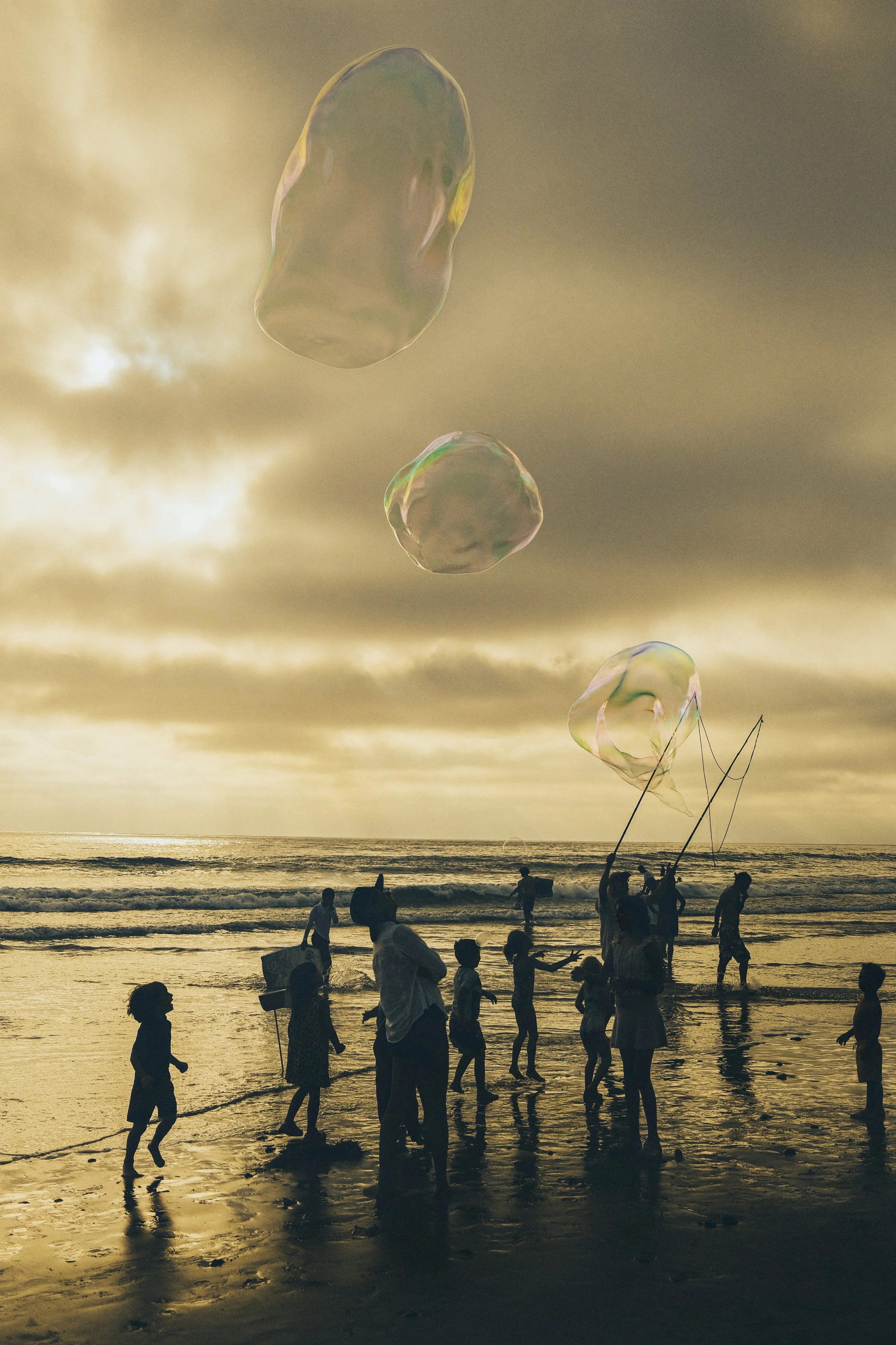 Beach-Bubbles-Ecinitas.jpg