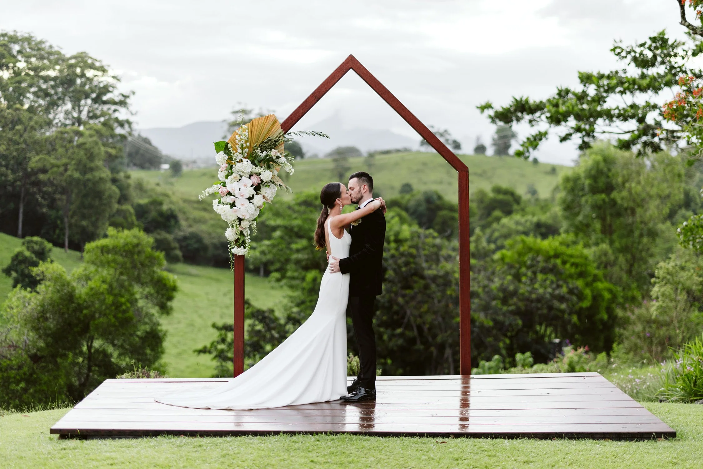 Gold Coast Wedding Photographer Nikolas David Bellingdale Farm Venue-71.jpg
