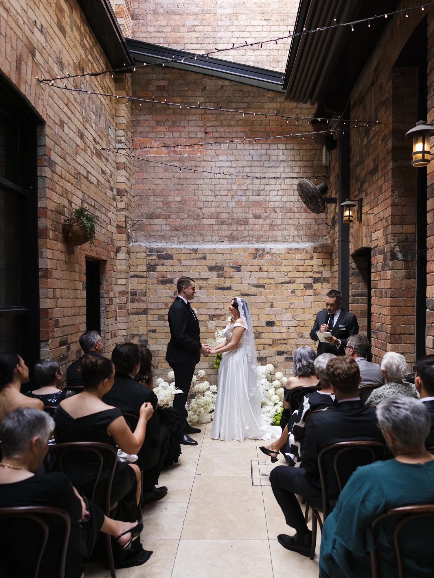 Brisbane Wedding Photographer Nikolas David Rosmarino Venue Jordan Tom-24.jpg