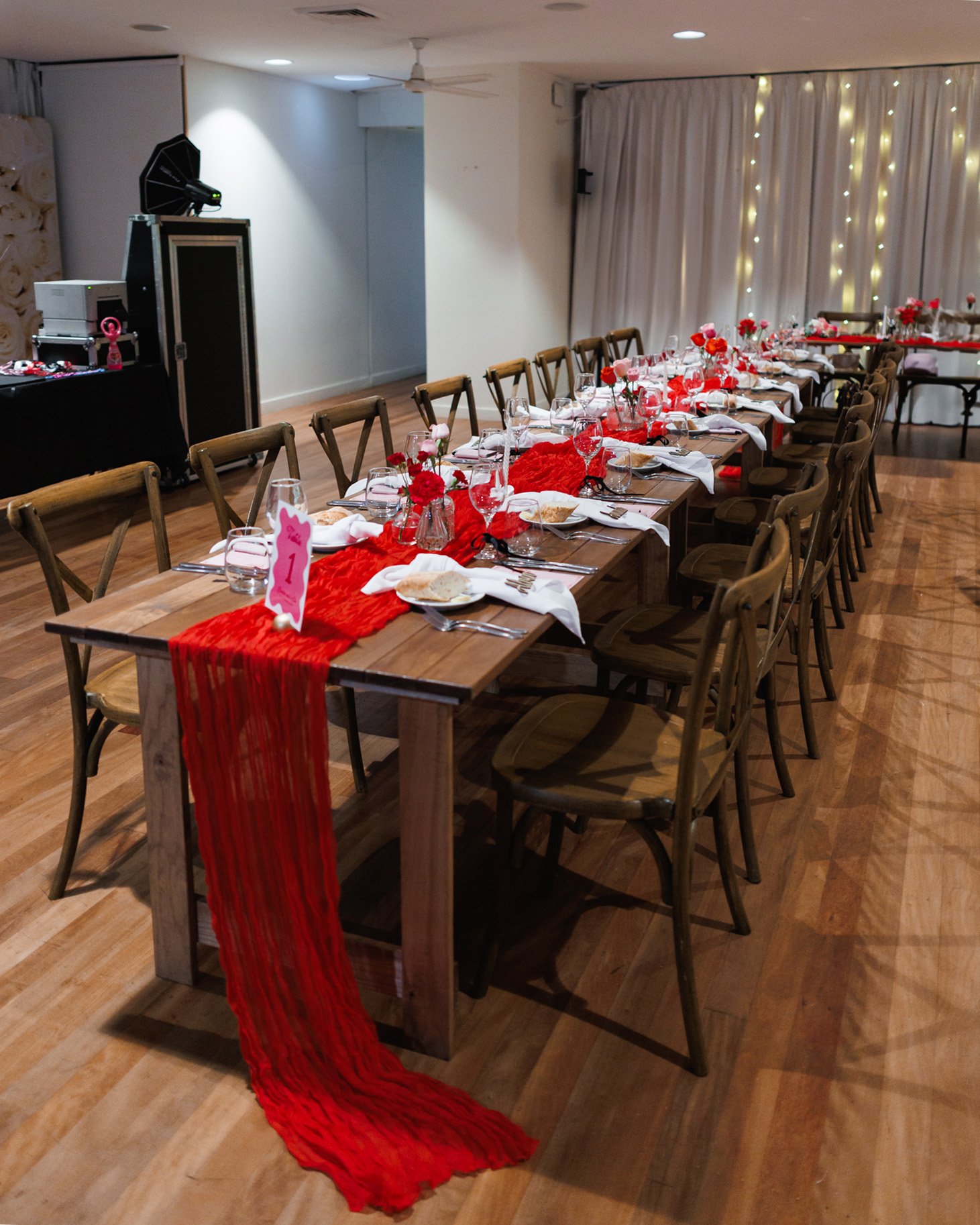 Gold Coast Wedding Photogrrapher Nikolas David Fleay's Venue -34.jpg