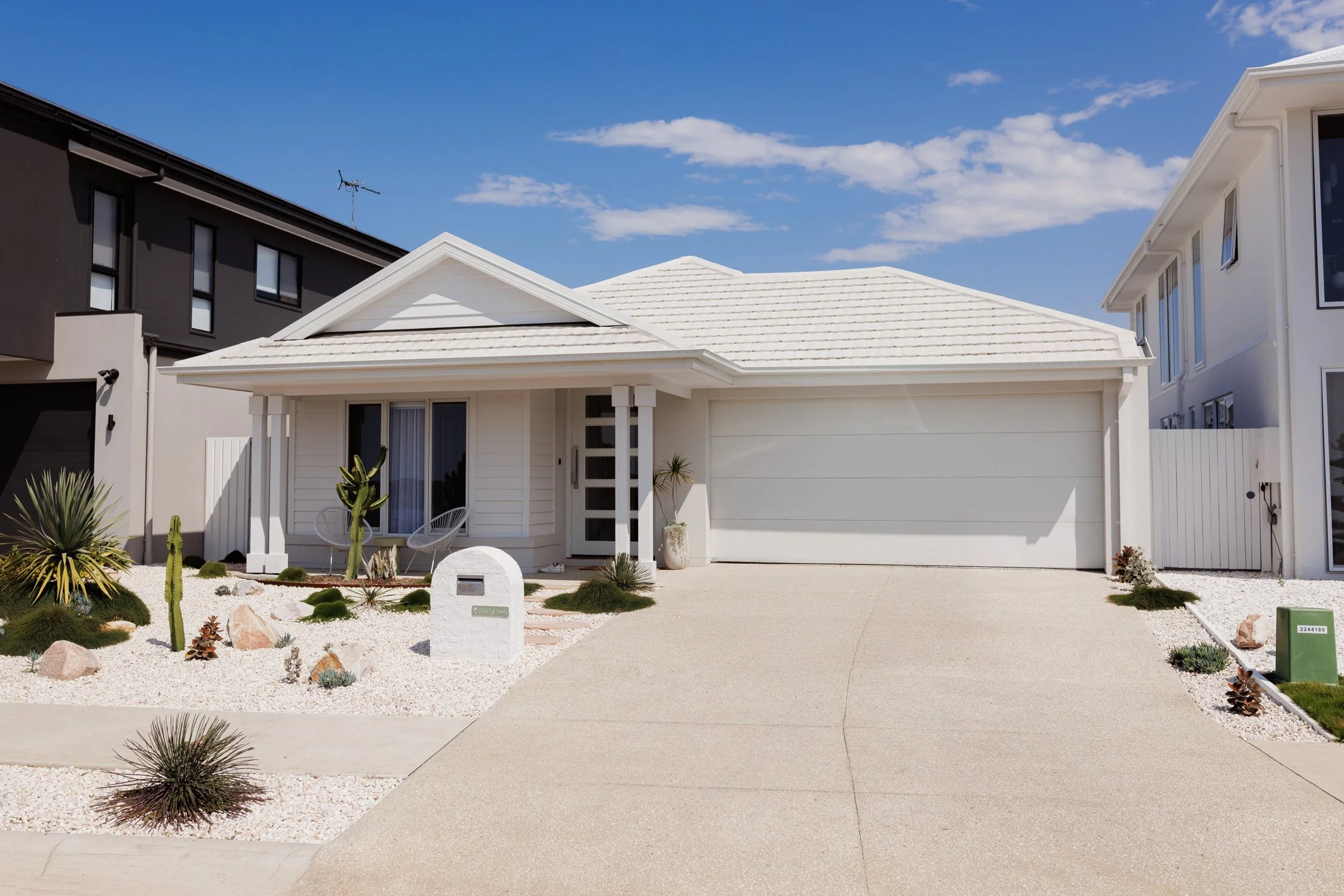 Brisbane Wedding Photographer Nikolas David - Jess & Lee-1.jpg