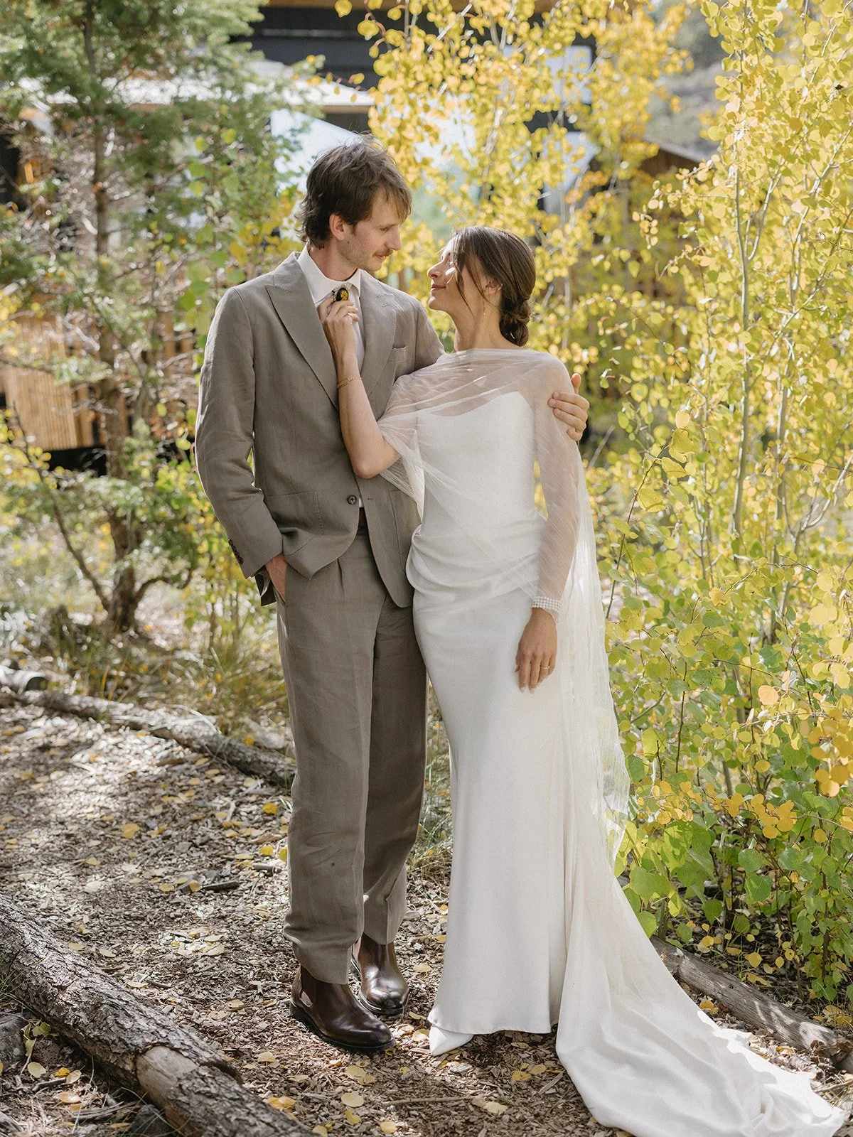 C-L-Sneak-Peeks-Jo-McGowan-Weddings-0060_websize.jpeg