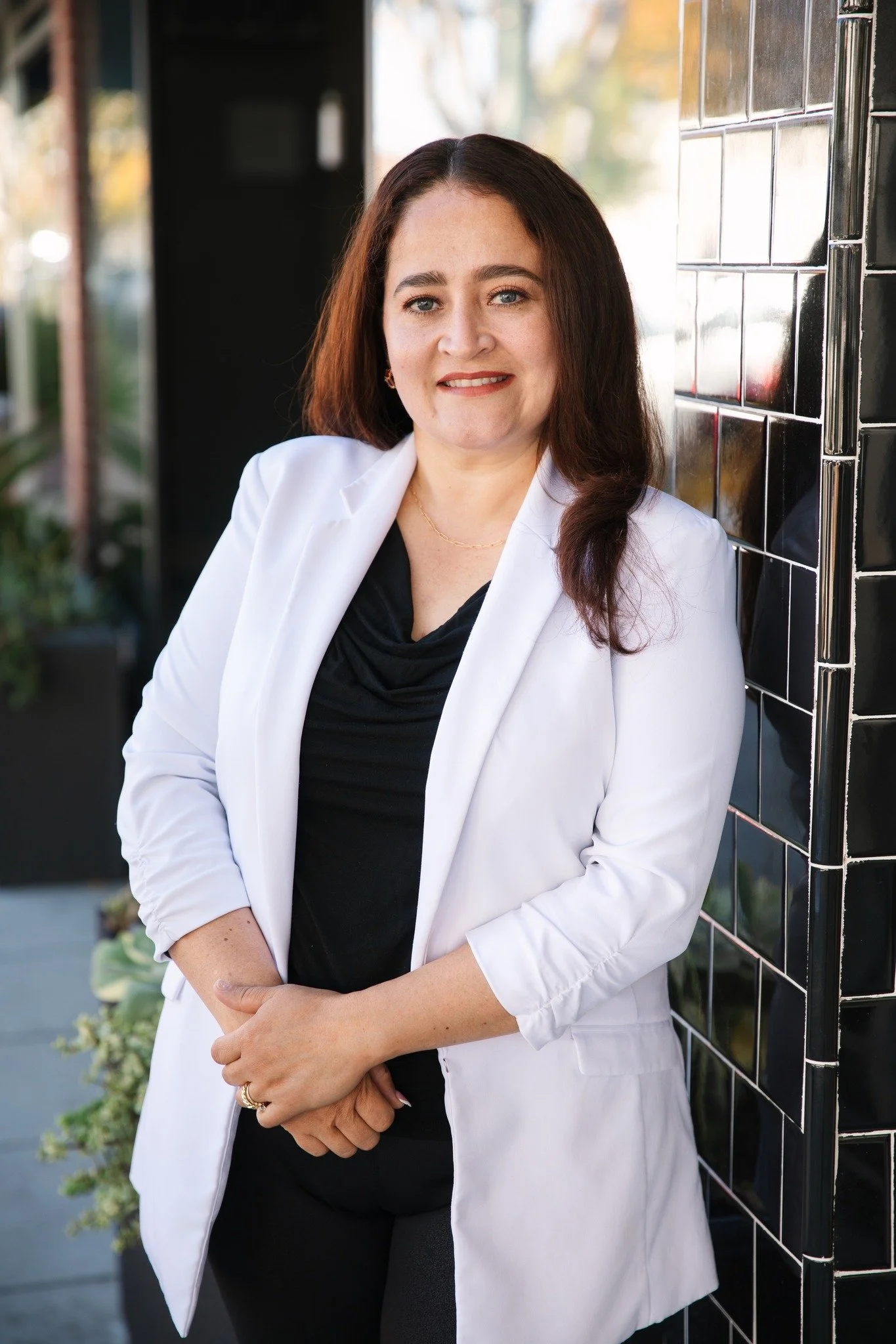 Mayra Headshot.jpg