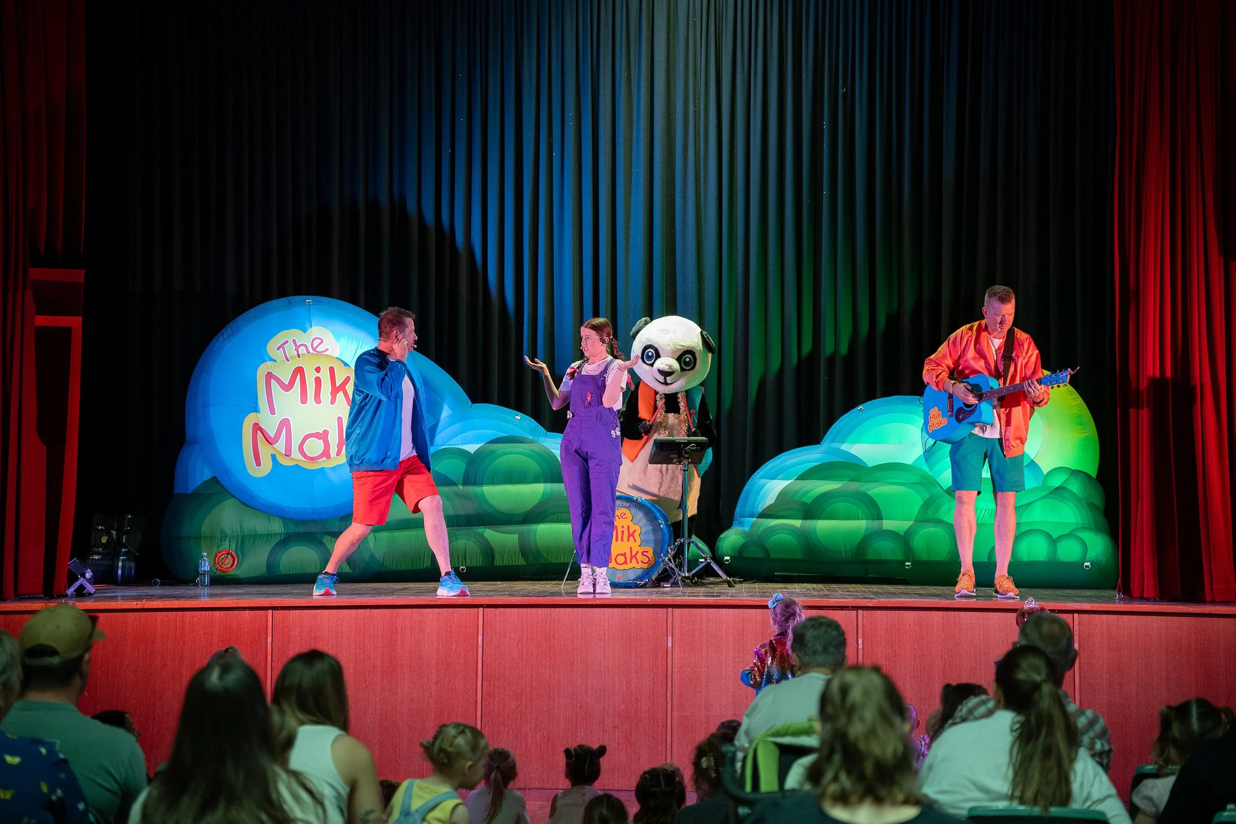 The Mik Maks Live in Berri