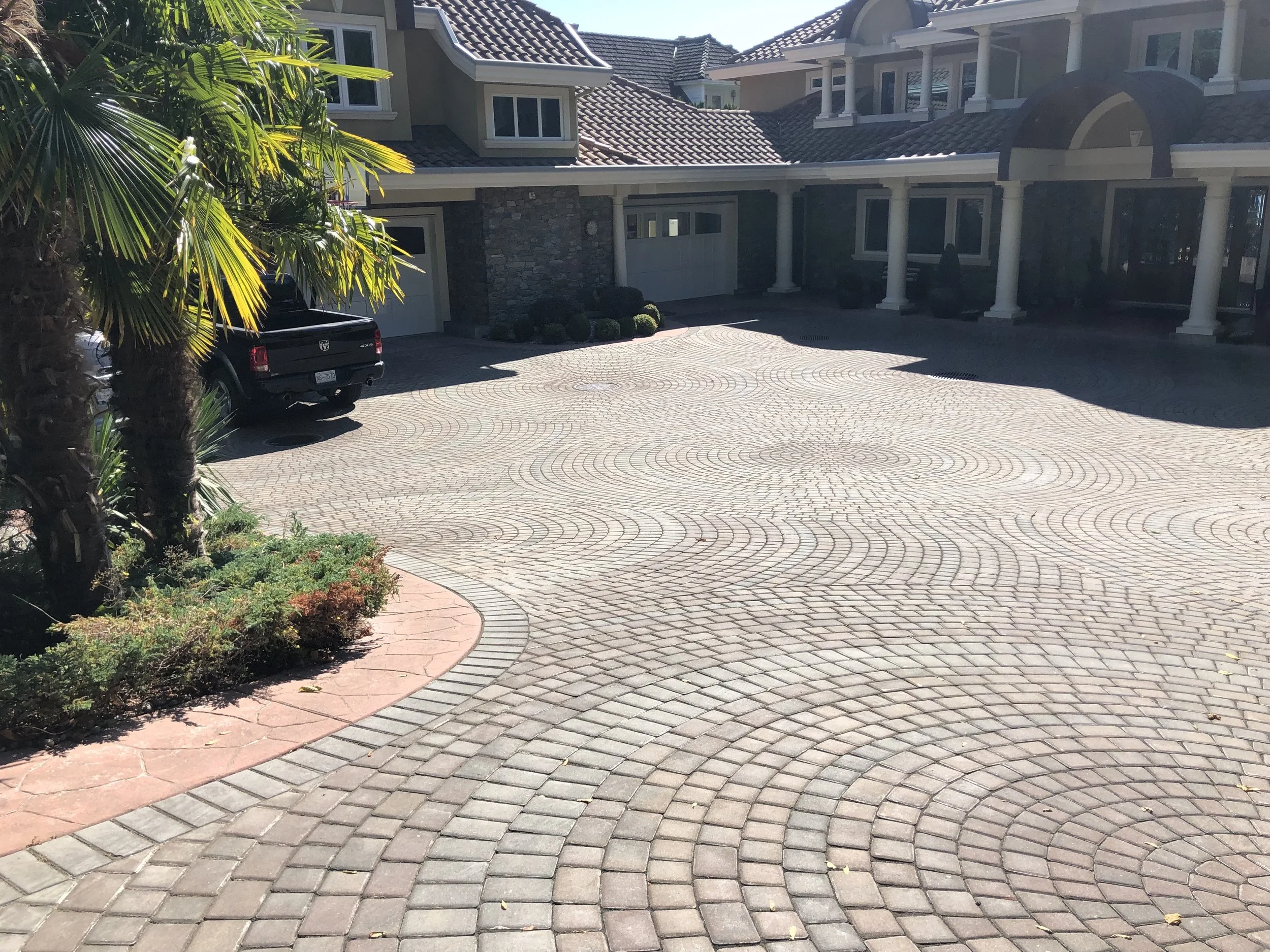 Walks & Driveway Pavers