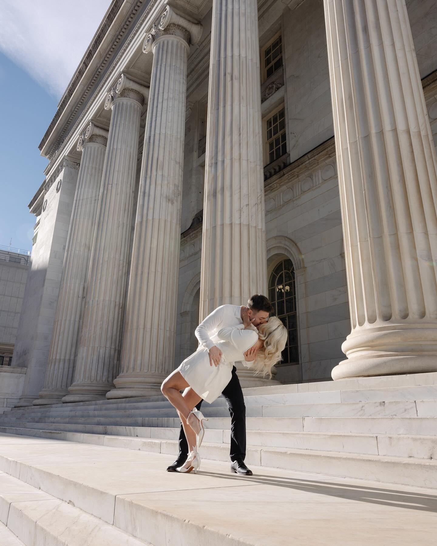 Meet me under the mistletoe 💋

#engagement #shesaidyes #weddingtime #tistheseason #denverphotography #couplesphotoshoot #lovestory #thatsdarling #leicaq2 #canonusa #loveauthentic #washingtonwedding #denverwedding #nycwedding #nycweddingphotographer