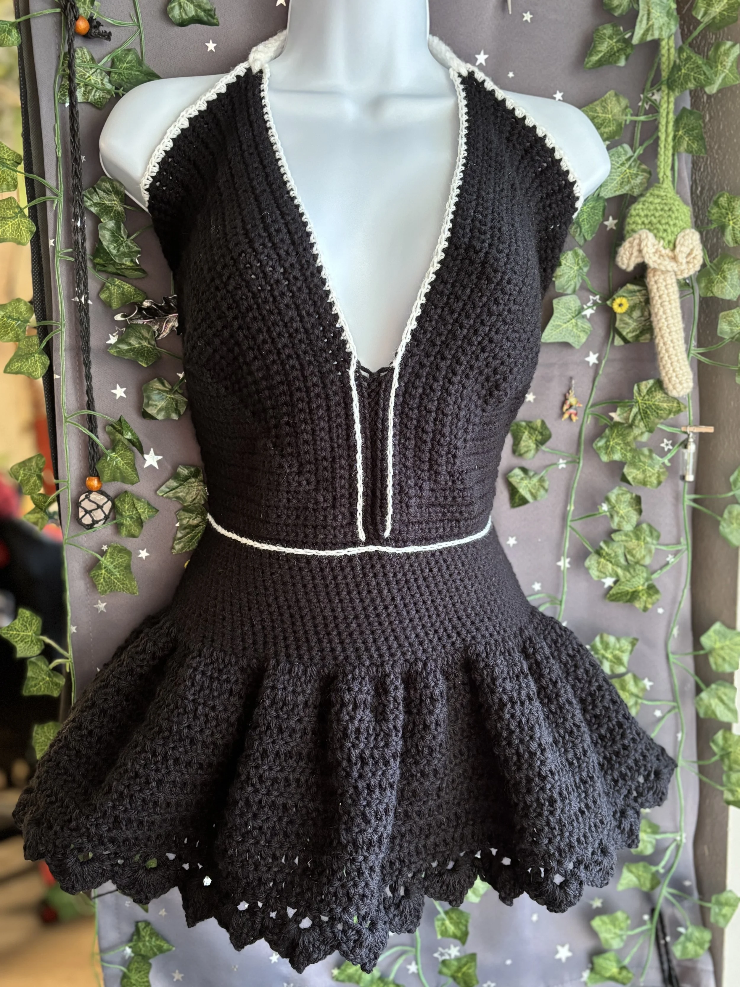 Holiday Scarf and Formal Halter Top Combo Pattern — Washington Fiber Forge