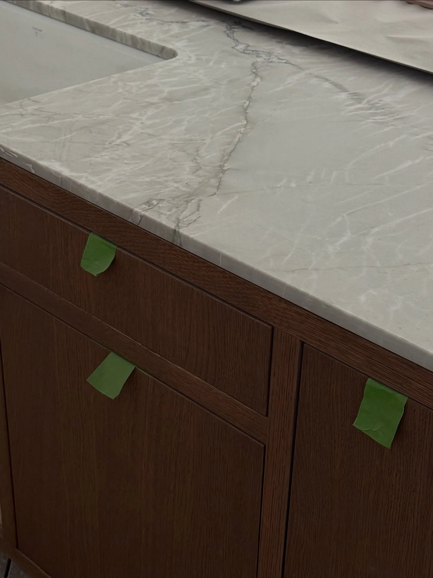 #landpark site visit scenes from this week. Tile is just about wrapped up, flooring is in, cabinets are near the finish line, plaster and paint are ready to start next week. Nothing better than seeing an active job site! @mthigginsconstruction @knott