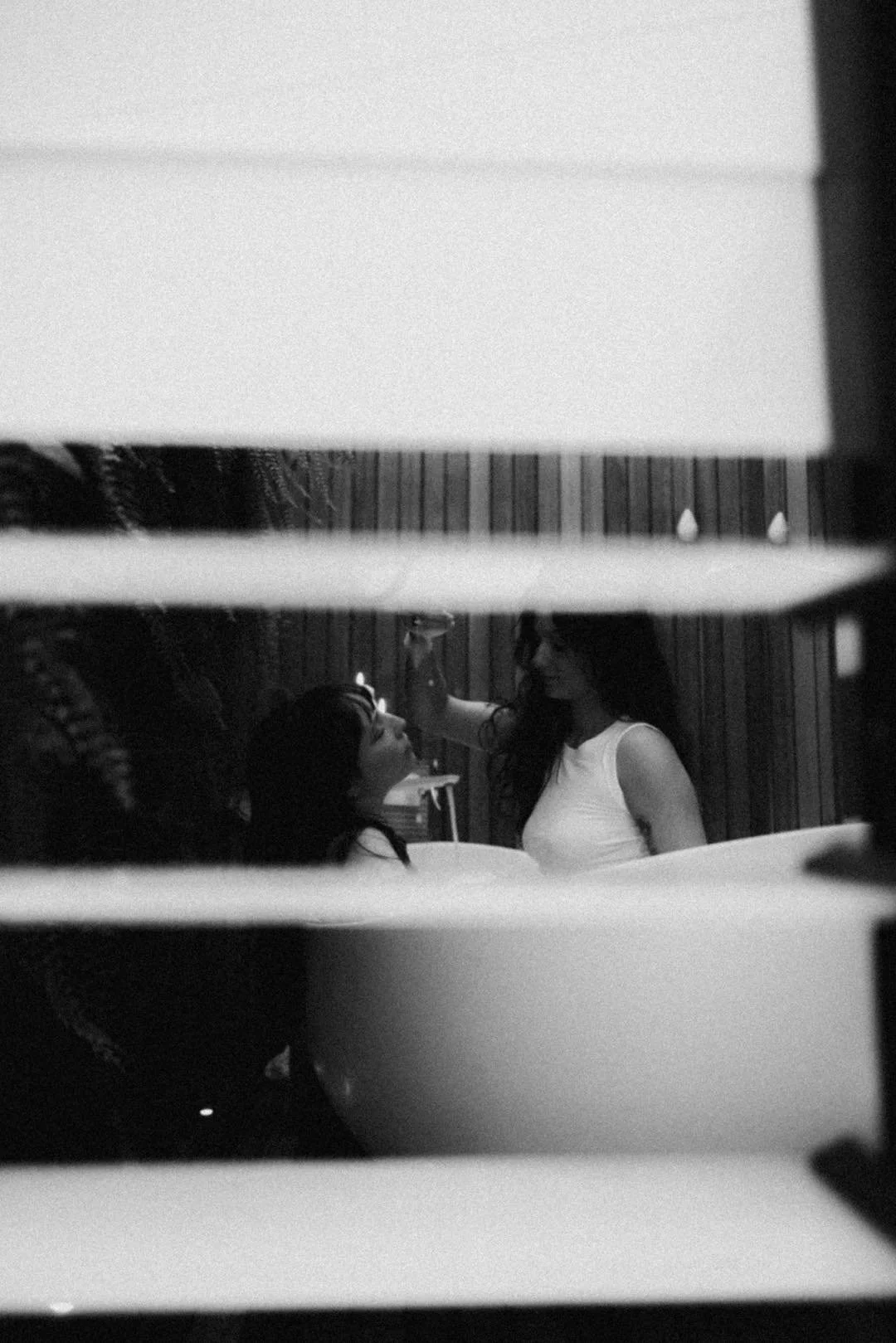 venture folk retreat dancing with her (5 of 55).jpg