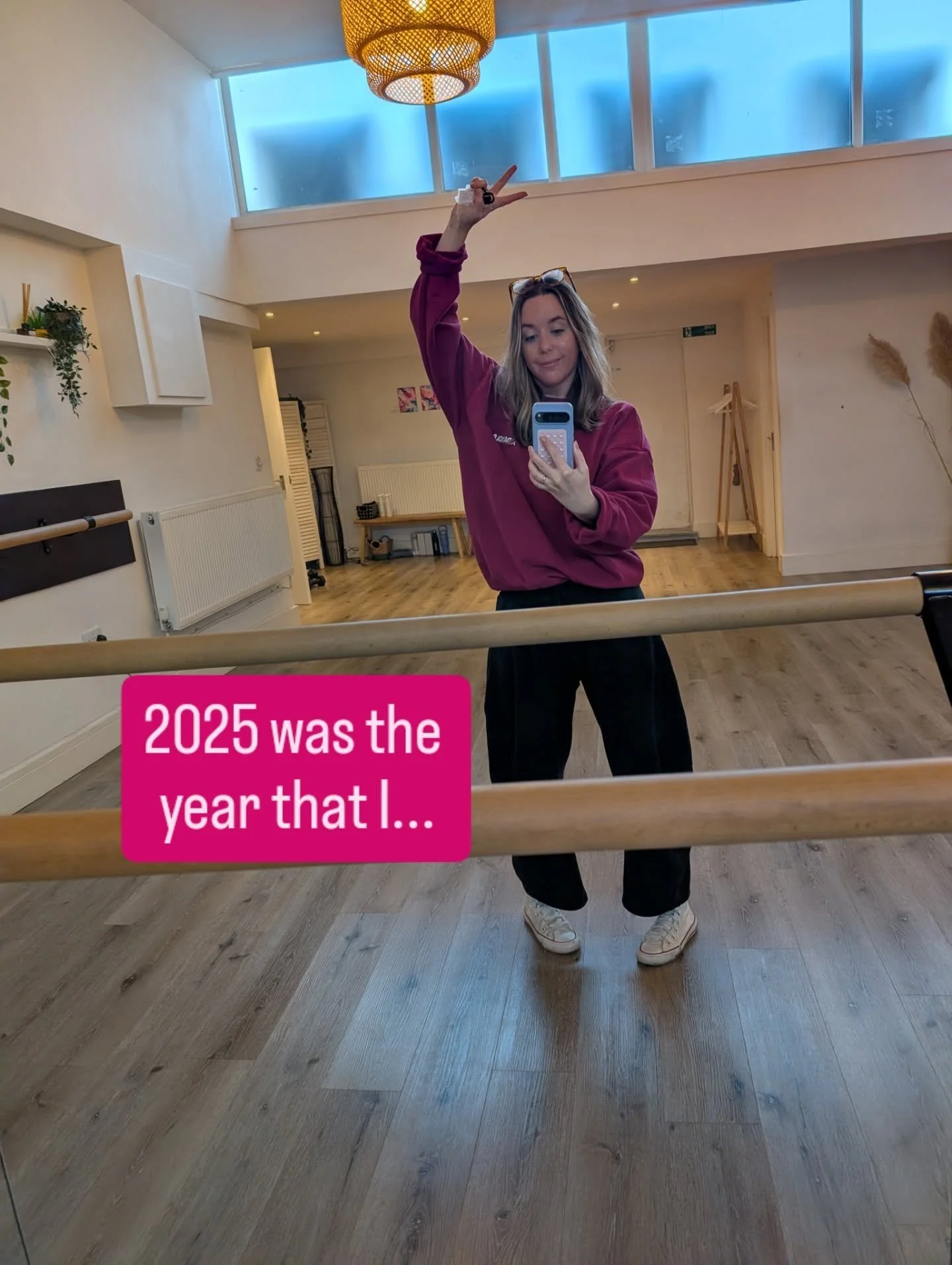 2025 was the year I learned to show up fully - even when it felt awkward. I tried new ways of putting myself out there, failed at boundaries more than once and worked harder than planned. I let go of the discomfort around raising my prices and finall