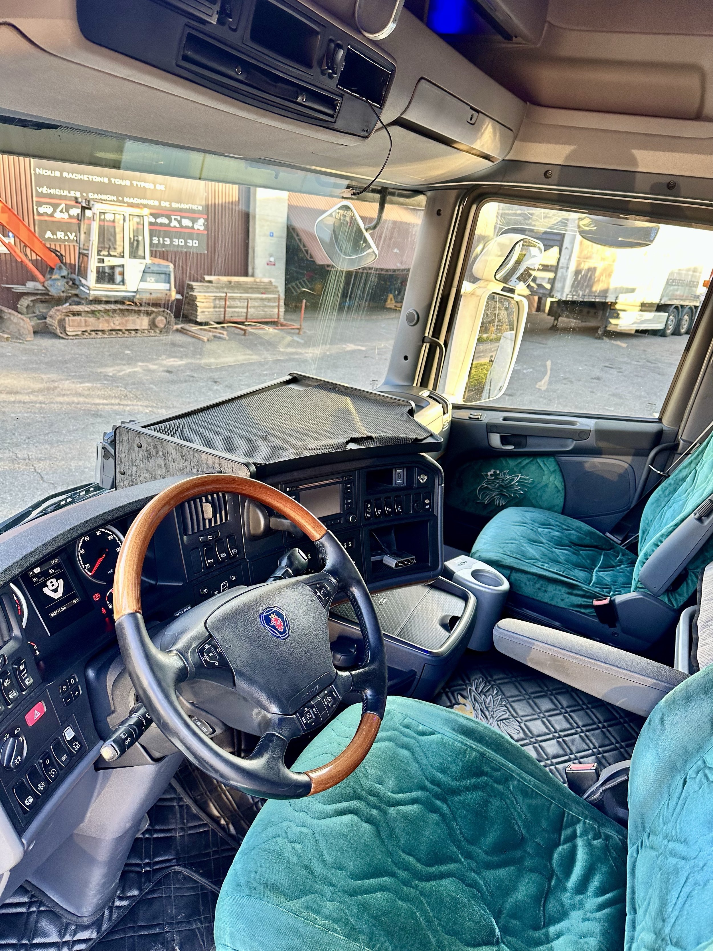 SCANIA R730 LA 10.jpg