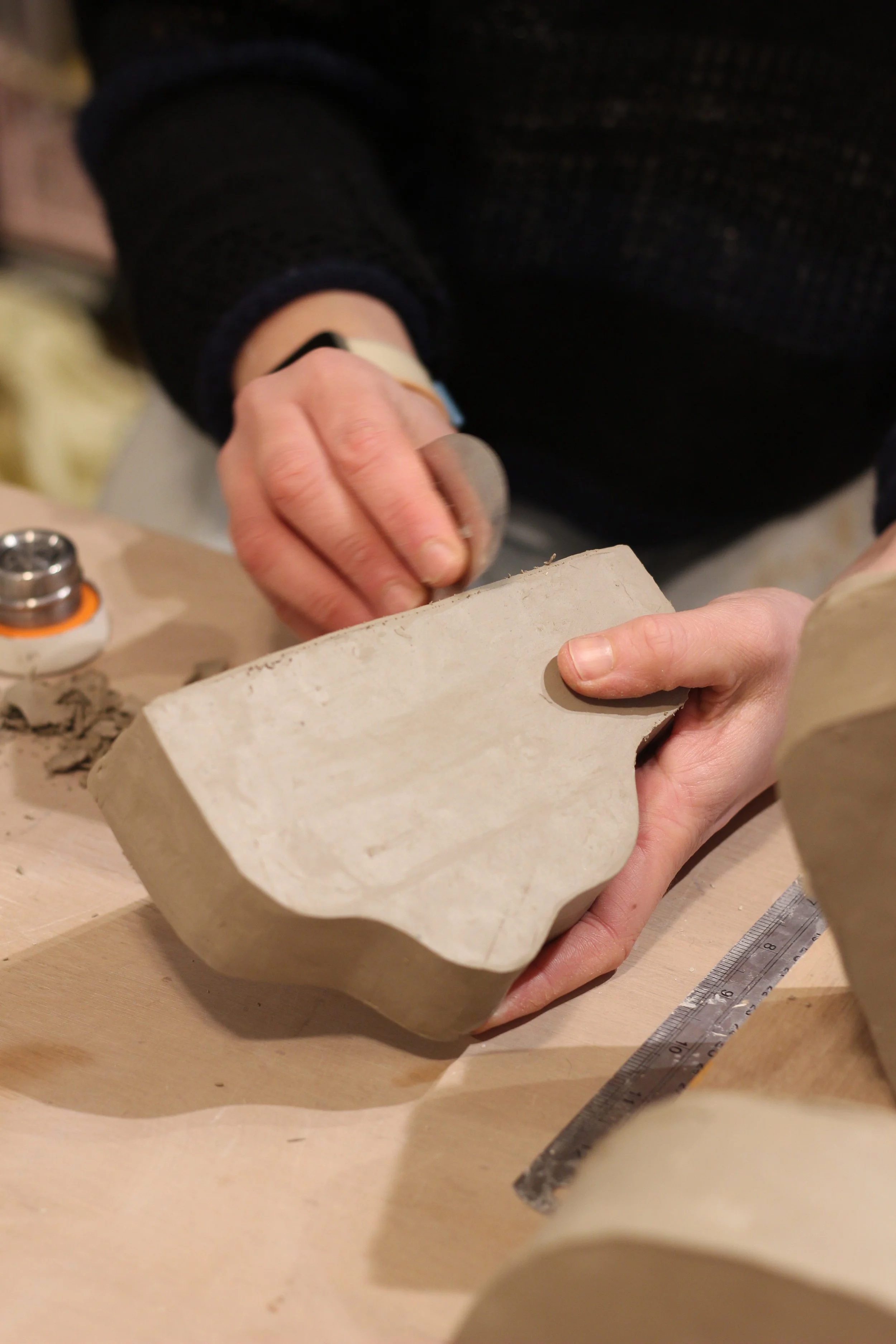 (Level 0) Vase &amp; Vino: Slab Building Workshop