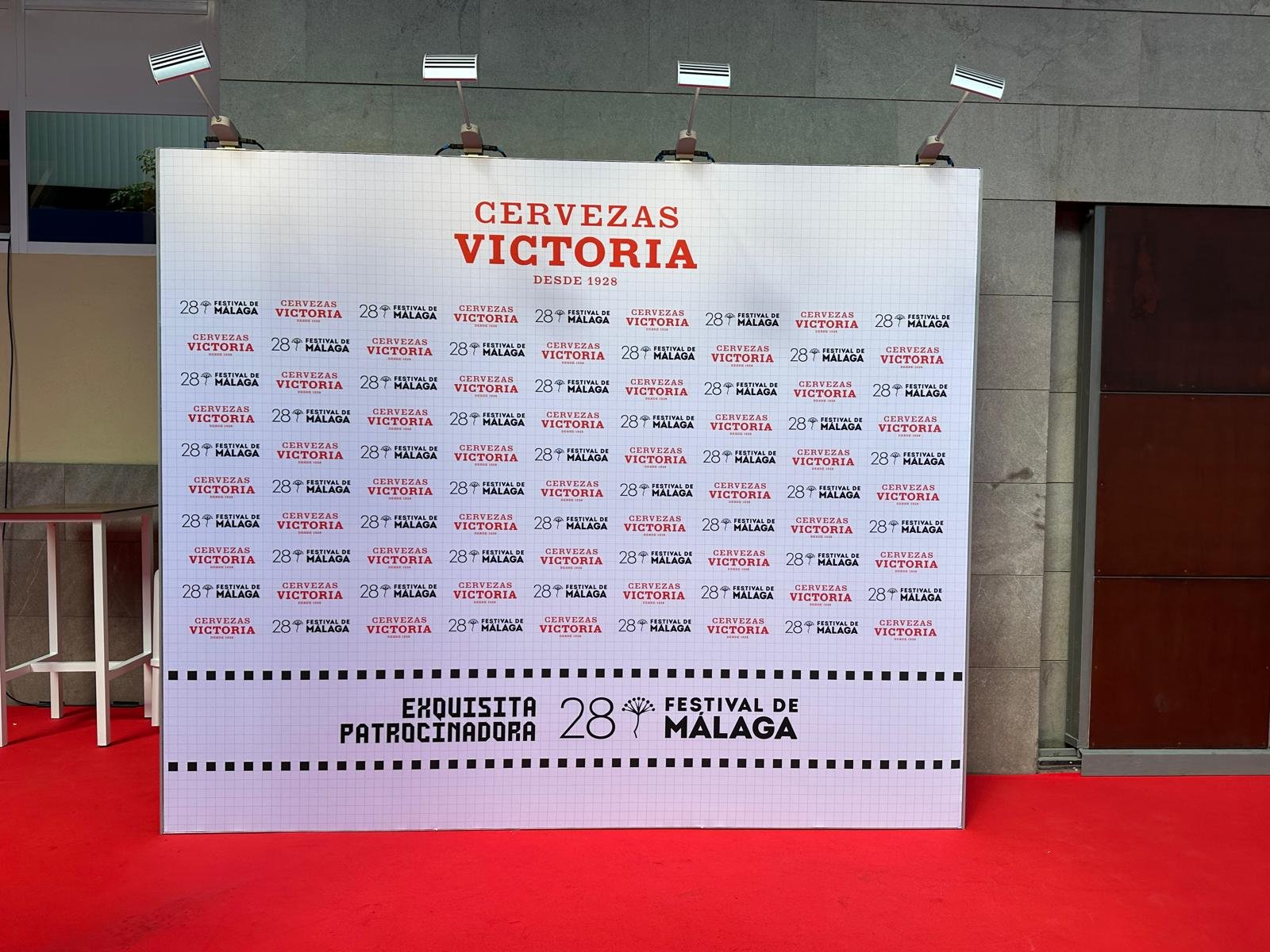 fotografía promocional del 2.º festival de cine, 300 x 250 cm.jpg