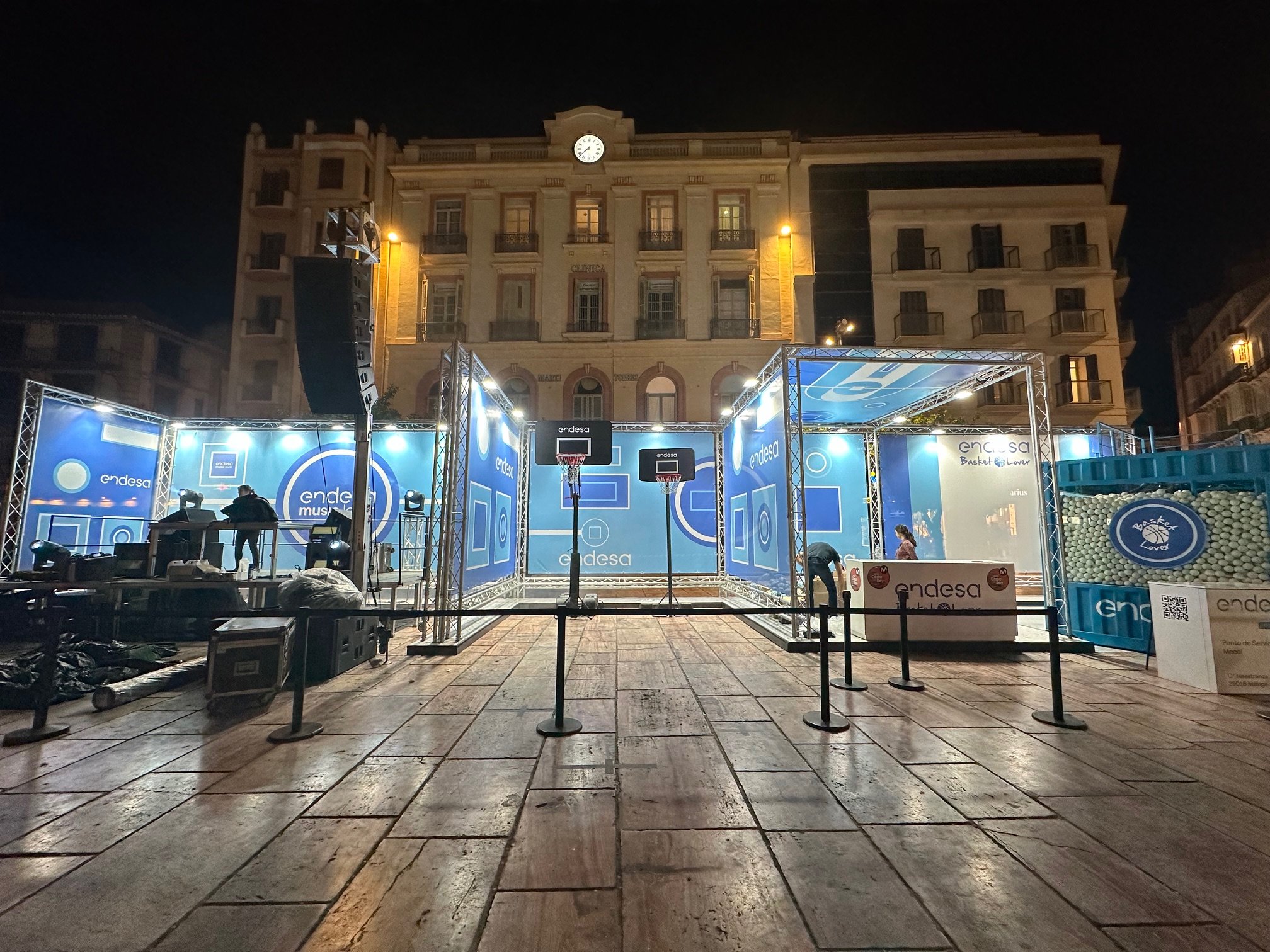 Outdoor brand activation and production in malaga city centre, spain.