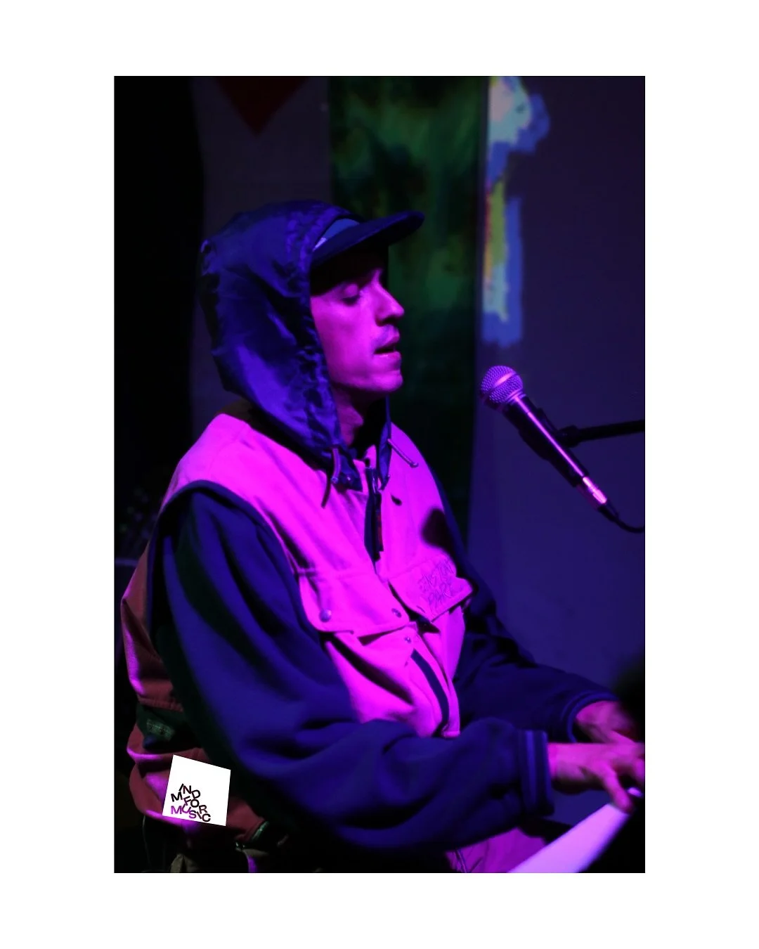 Sabato sera c&rsquo;&egrave; stata la seconda serata di SFUMATURE in compagnia di @aine_official, che ringraziamo per averci fatto ballare e emozionare 🌷

Ringraziamo la met&agrave; del nostro cuore, gli @oppasauri per averci regalato un live caldo 