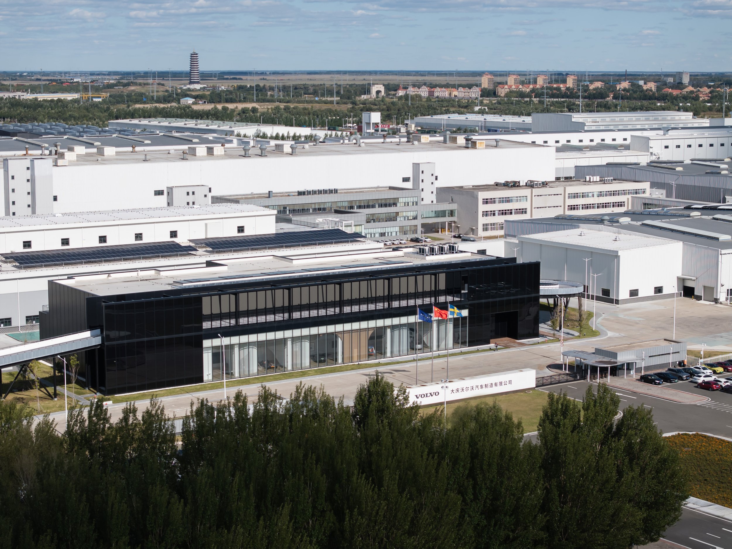 2025.10 Volvo Daqing4.jpg