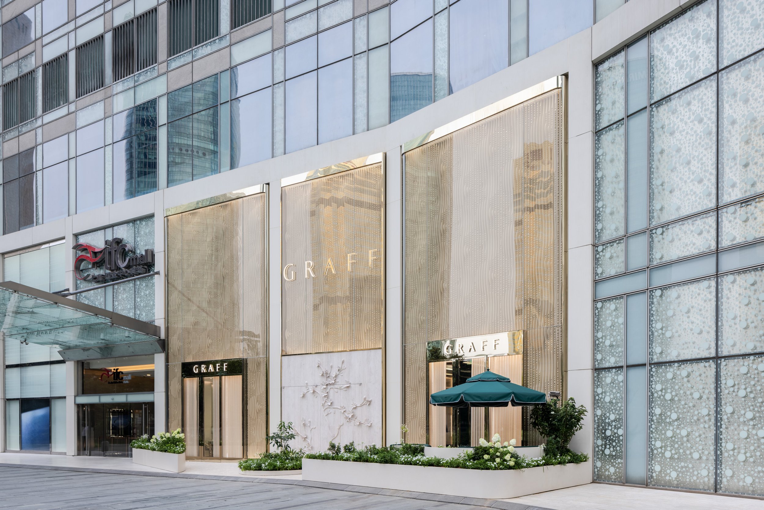 2025.07 Graff SH IFC__294-HDR.jpg