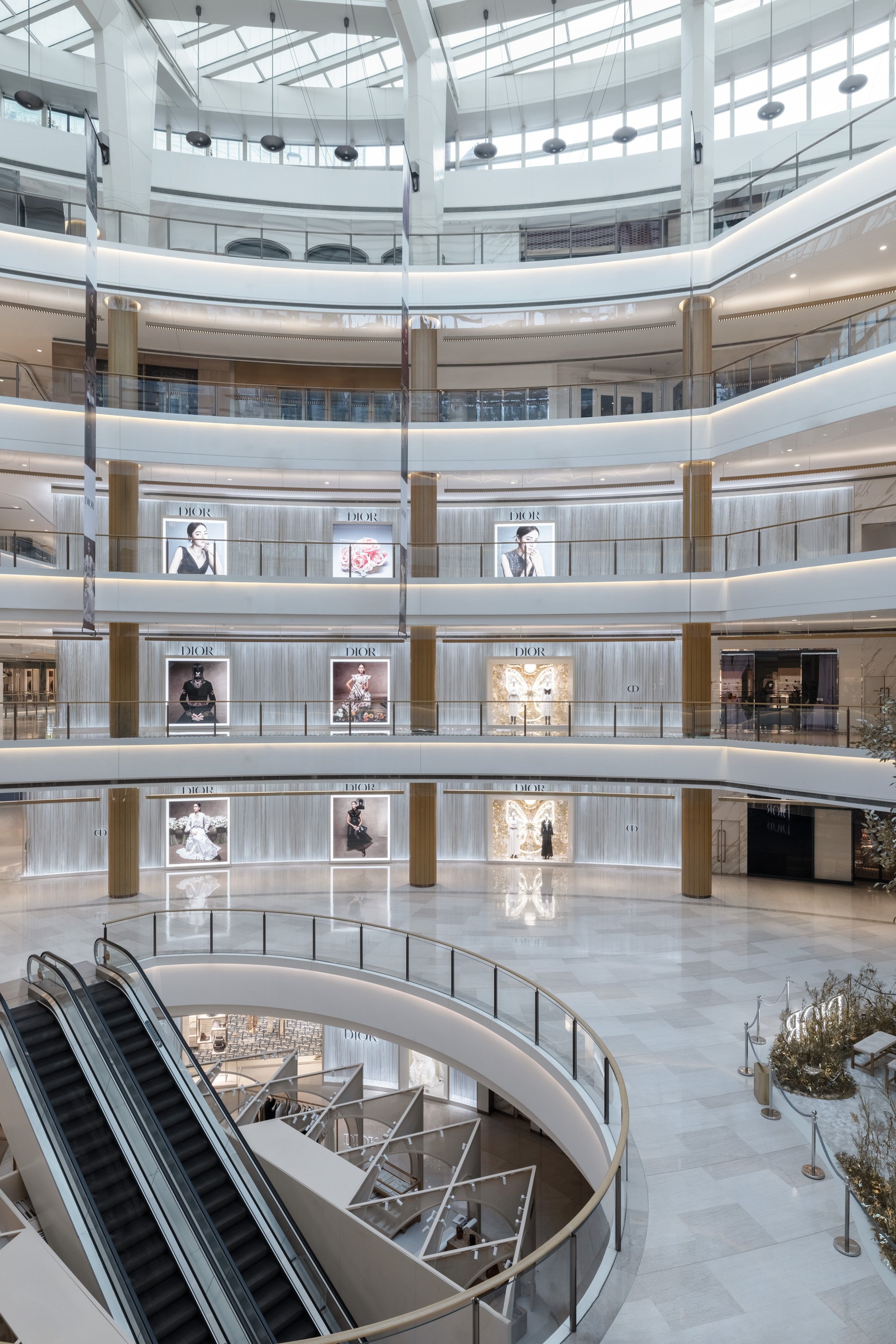 231025 Dior P66 Facade-433-HDR.jpg