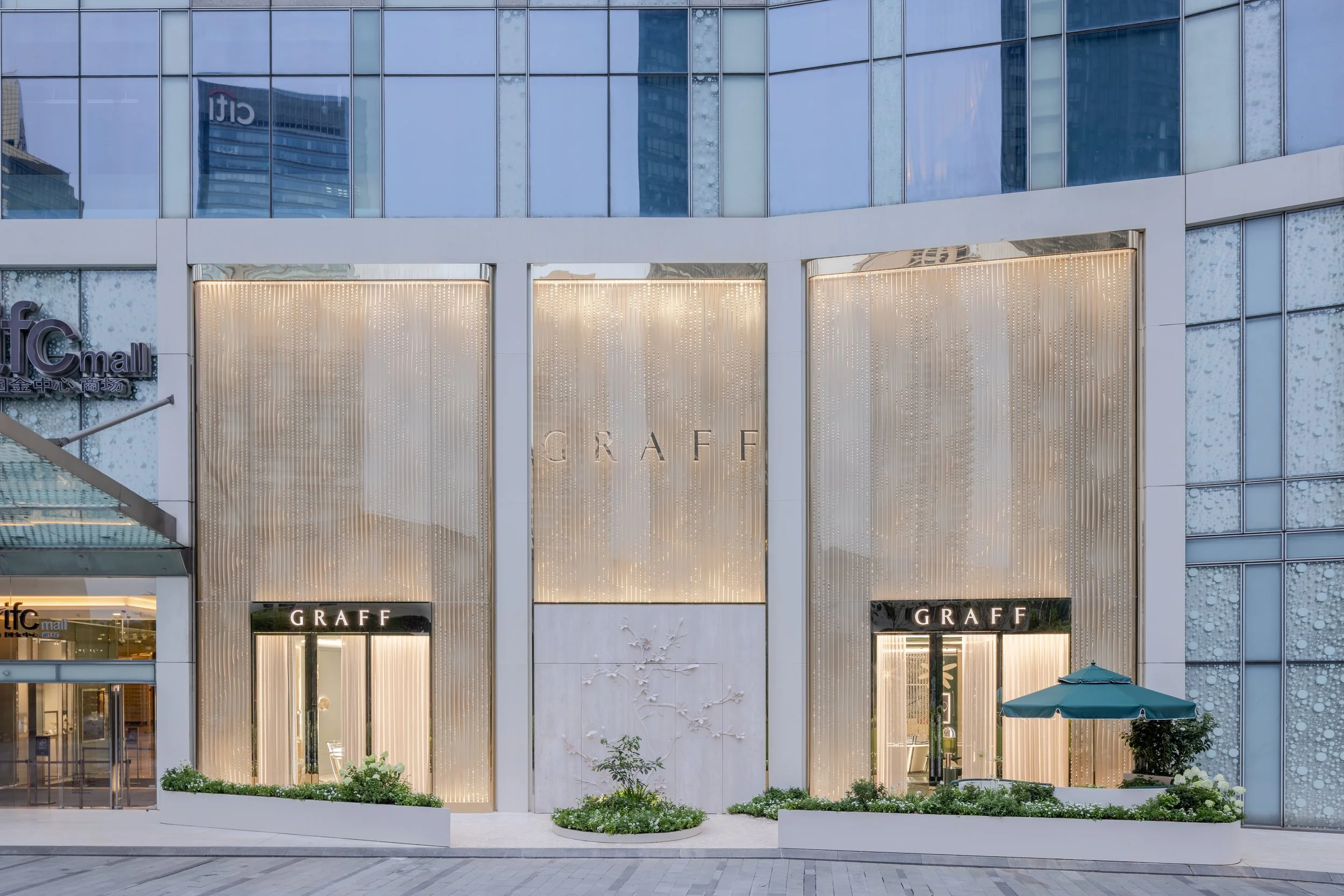 2025.07 Graff SH IFC__201-HDR.jpg