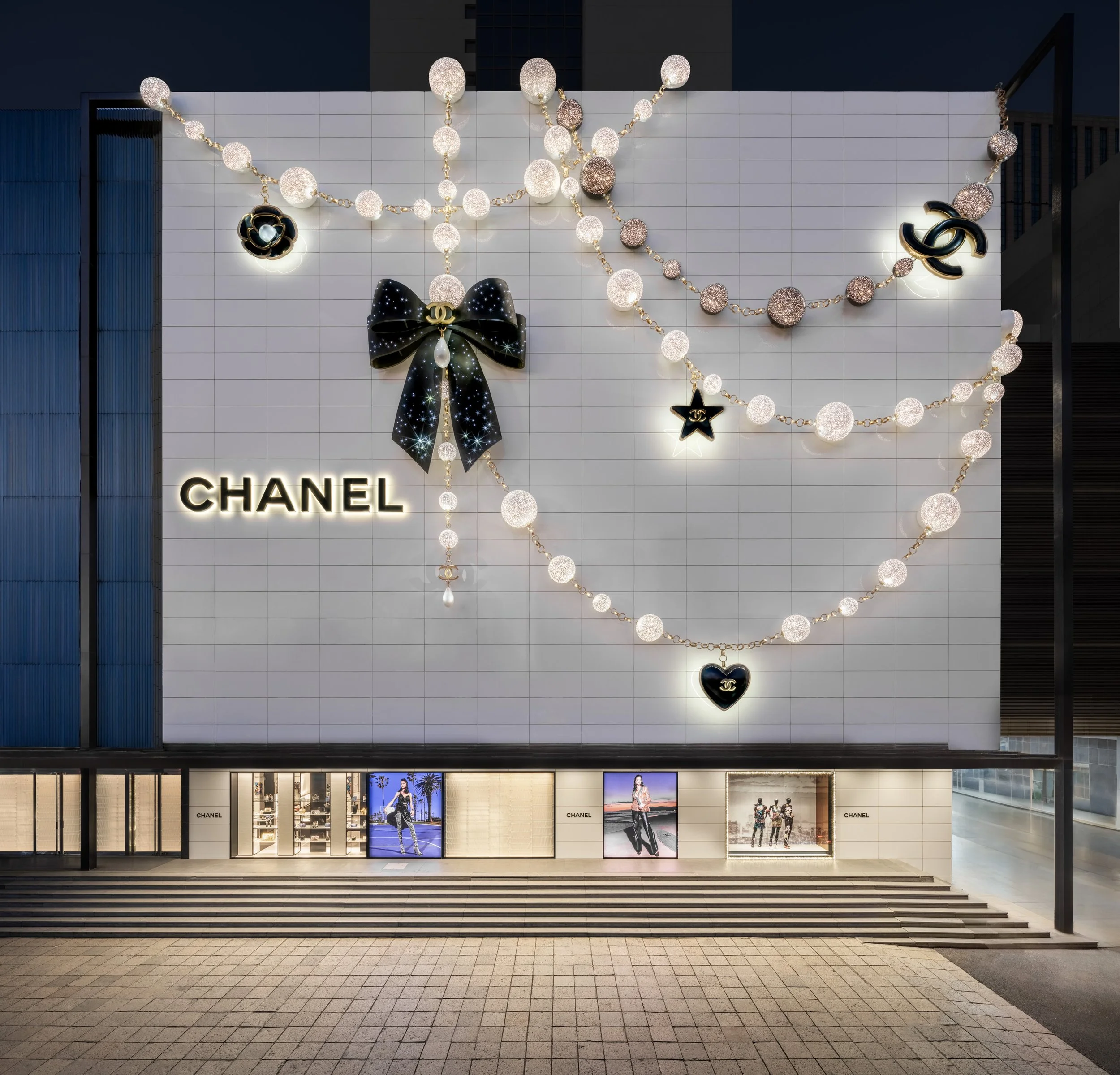 2023.11 Chanel EOY Facade HZ-97.jpg