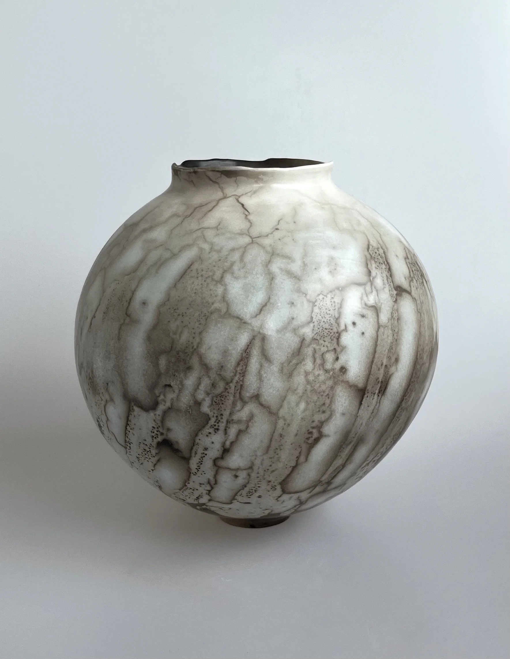 745 moon jar - blue 25 x 21 cm.jpg