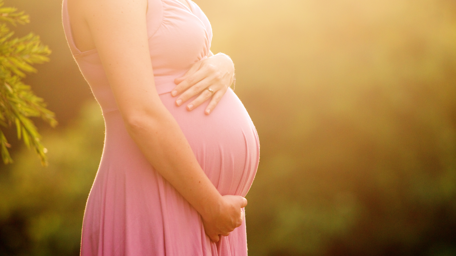Is Chiropractic Safe During Pregnancy? | Pregnancy Chiropractor near Farnham & Surrey