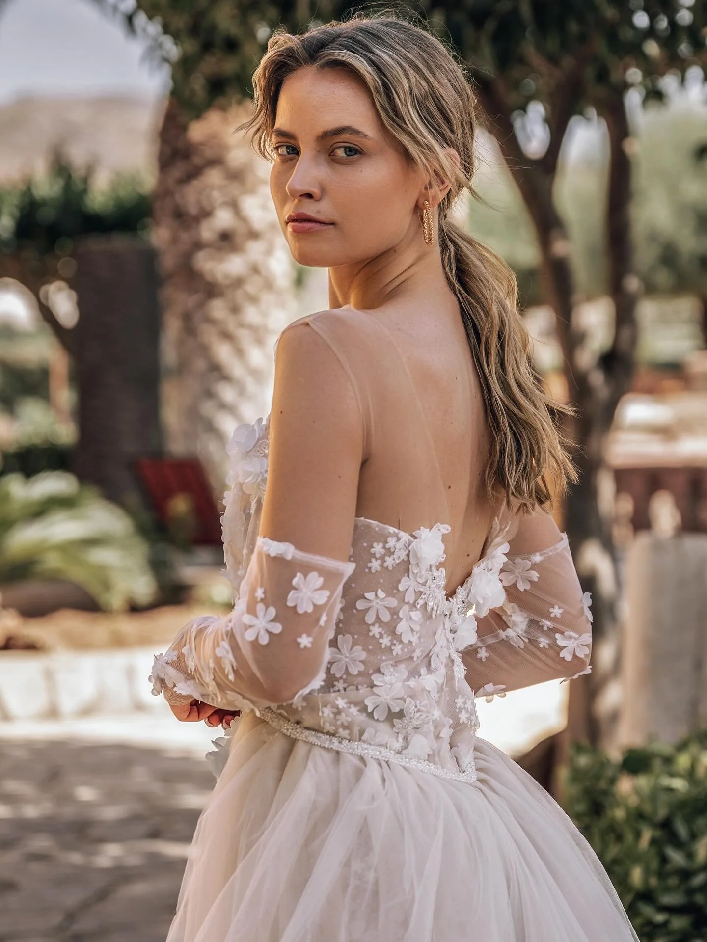 Model: @notforyoou 
Photographer: @ewelina_glen_photography 
Fashion designer: @lulu.madeline 
Location: @pyrgosmelissourgou 
Organised by: @photographyworkshopsgreece 
with @martamachej
@nikongreece