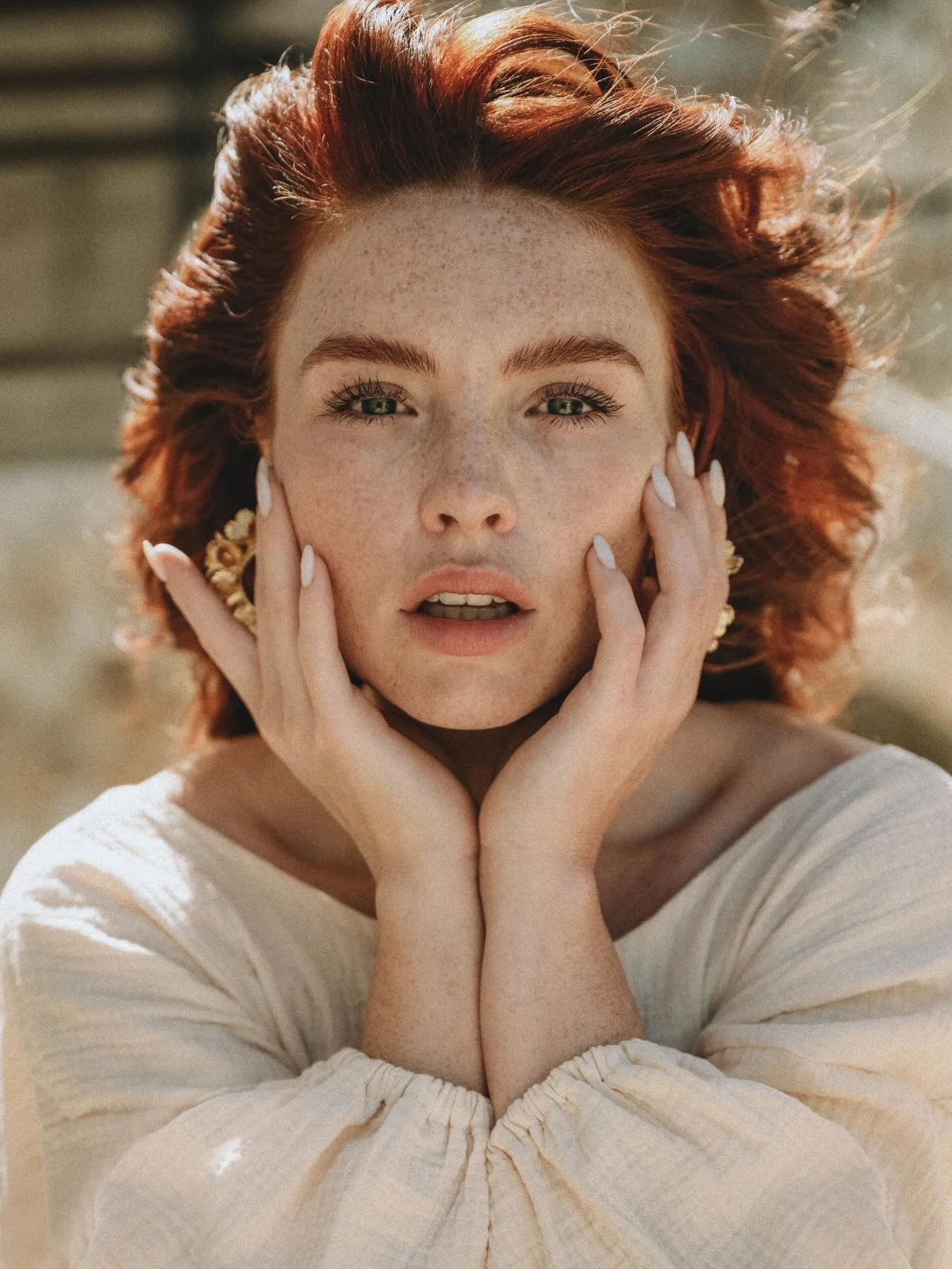 Today I felt like posting a portrait.
And there was only one choice @kasiawuczko with photo done long time ago.
Pure beauty &mdash; she knows how to play with the camera 💫

@nikongreece