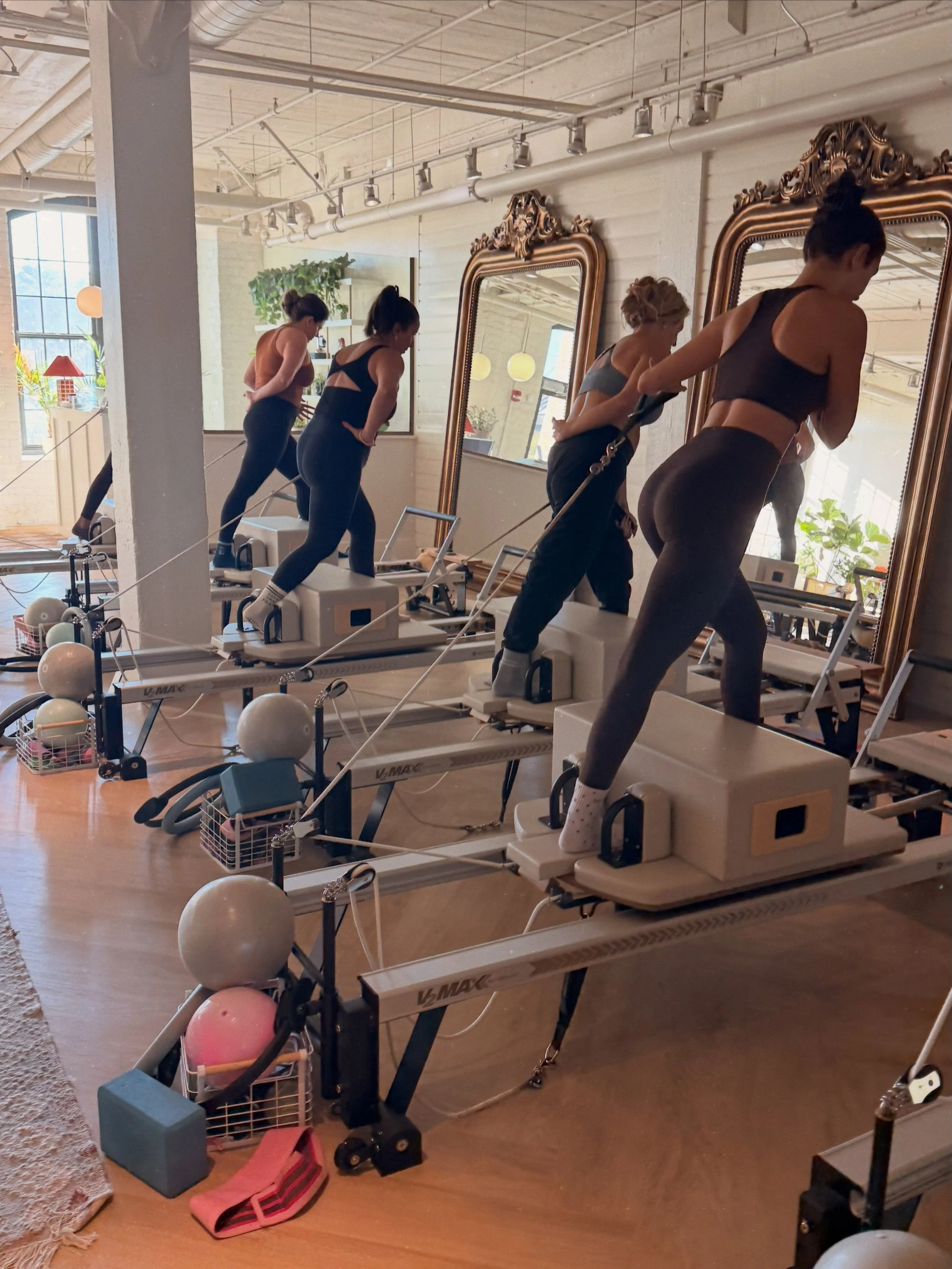 A week was had. This week is booking up fast!!! 

See you at the studio, we have some extra 🌶️ moves planned.