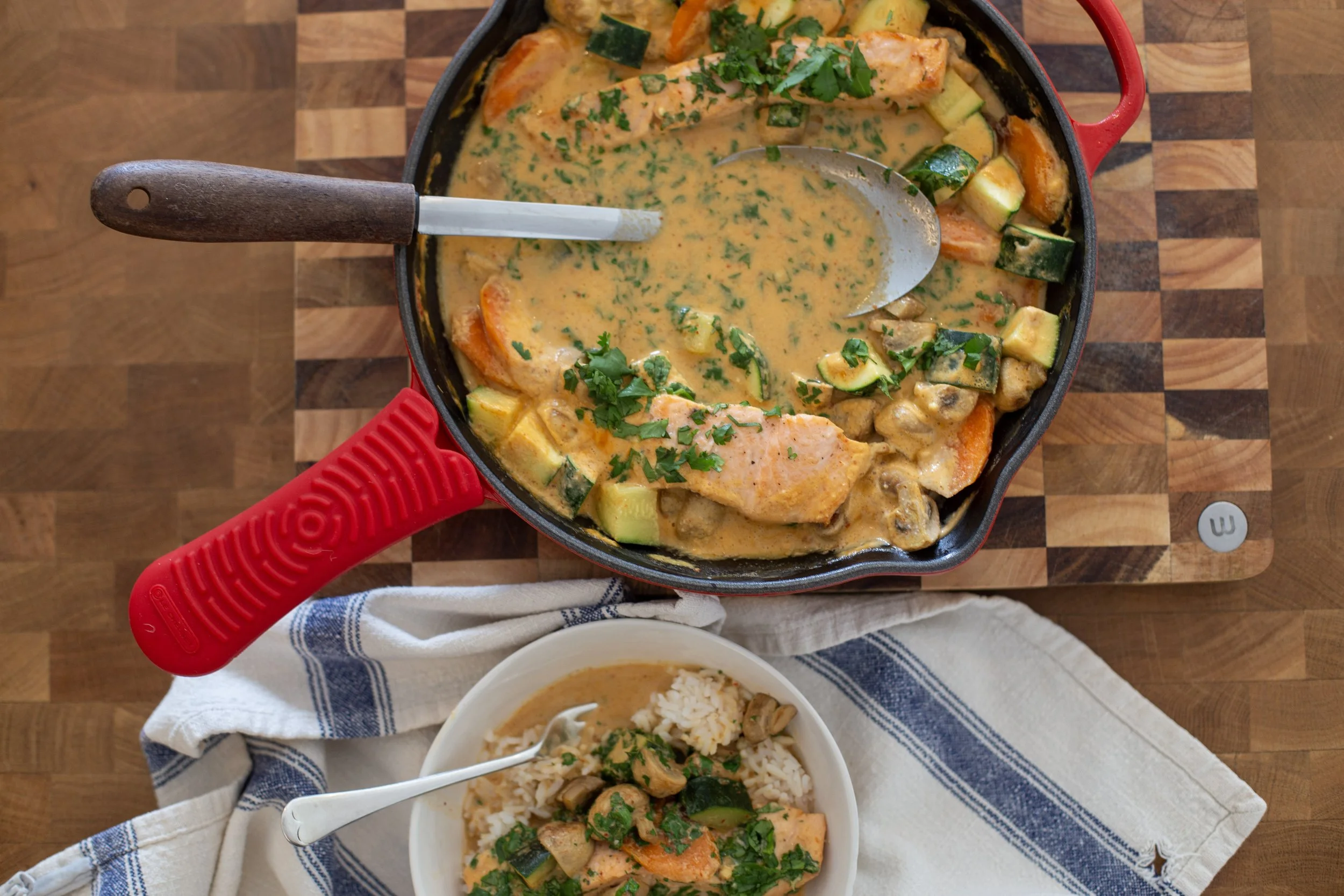 One Pan salmon red curry