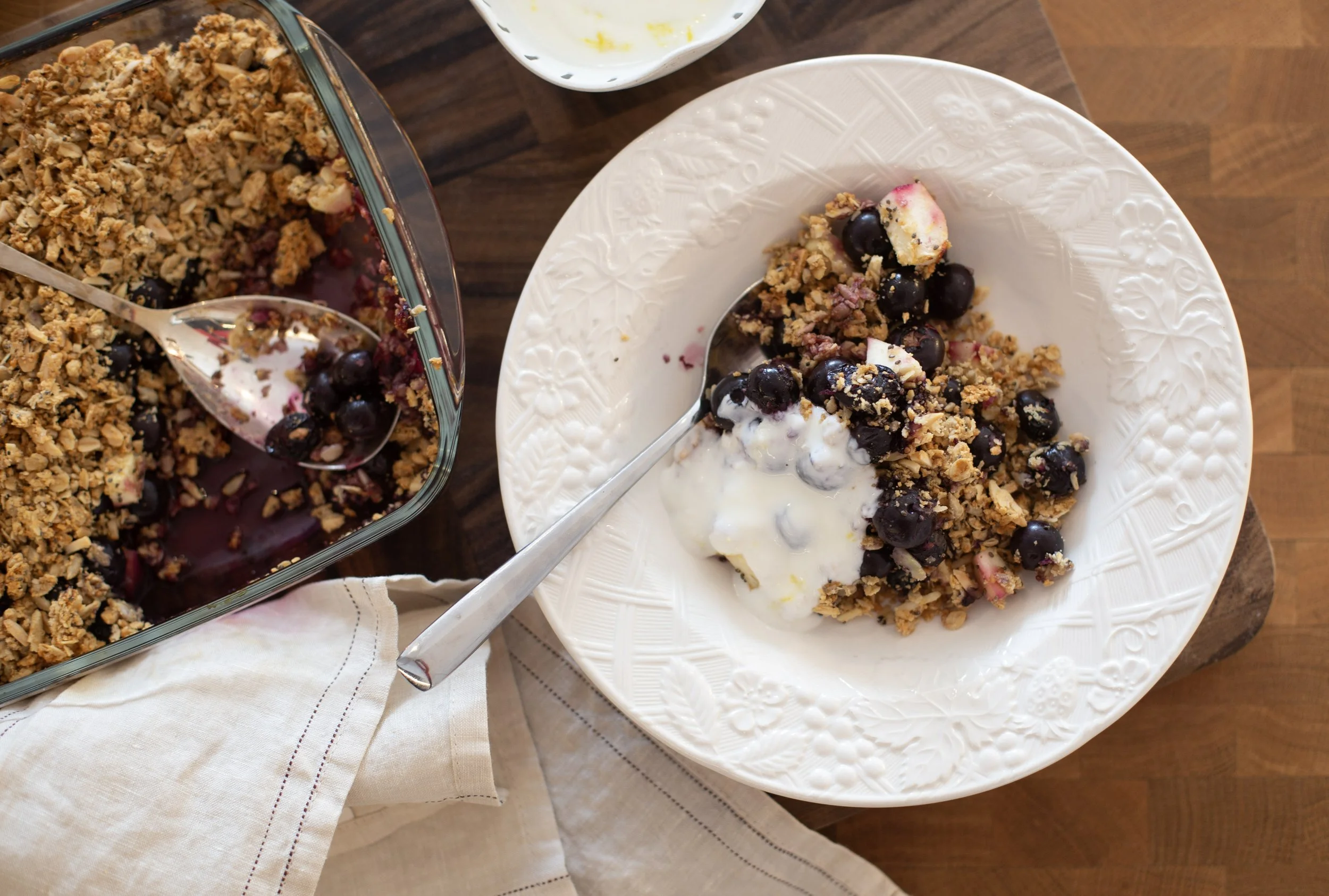 Blueberry, Lemon &amp; Almond Breakfast Crumble