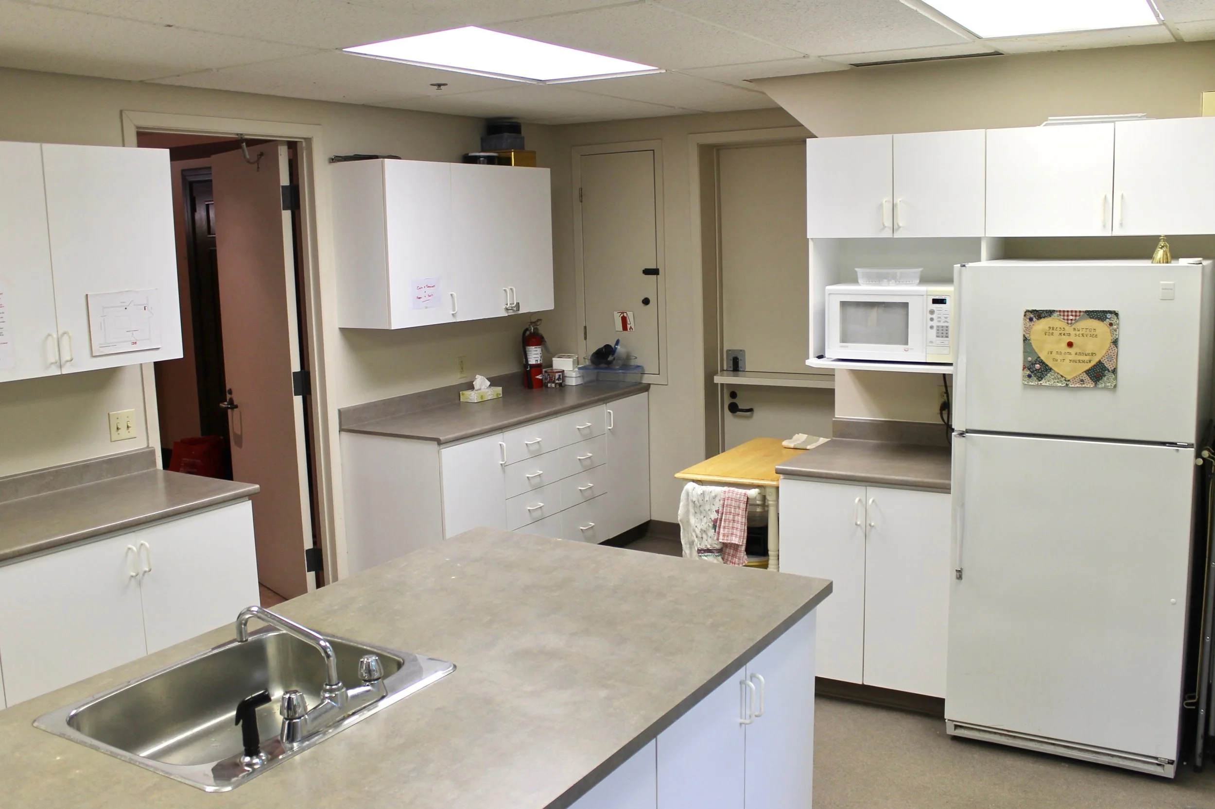 Kitchen (3).jpeg