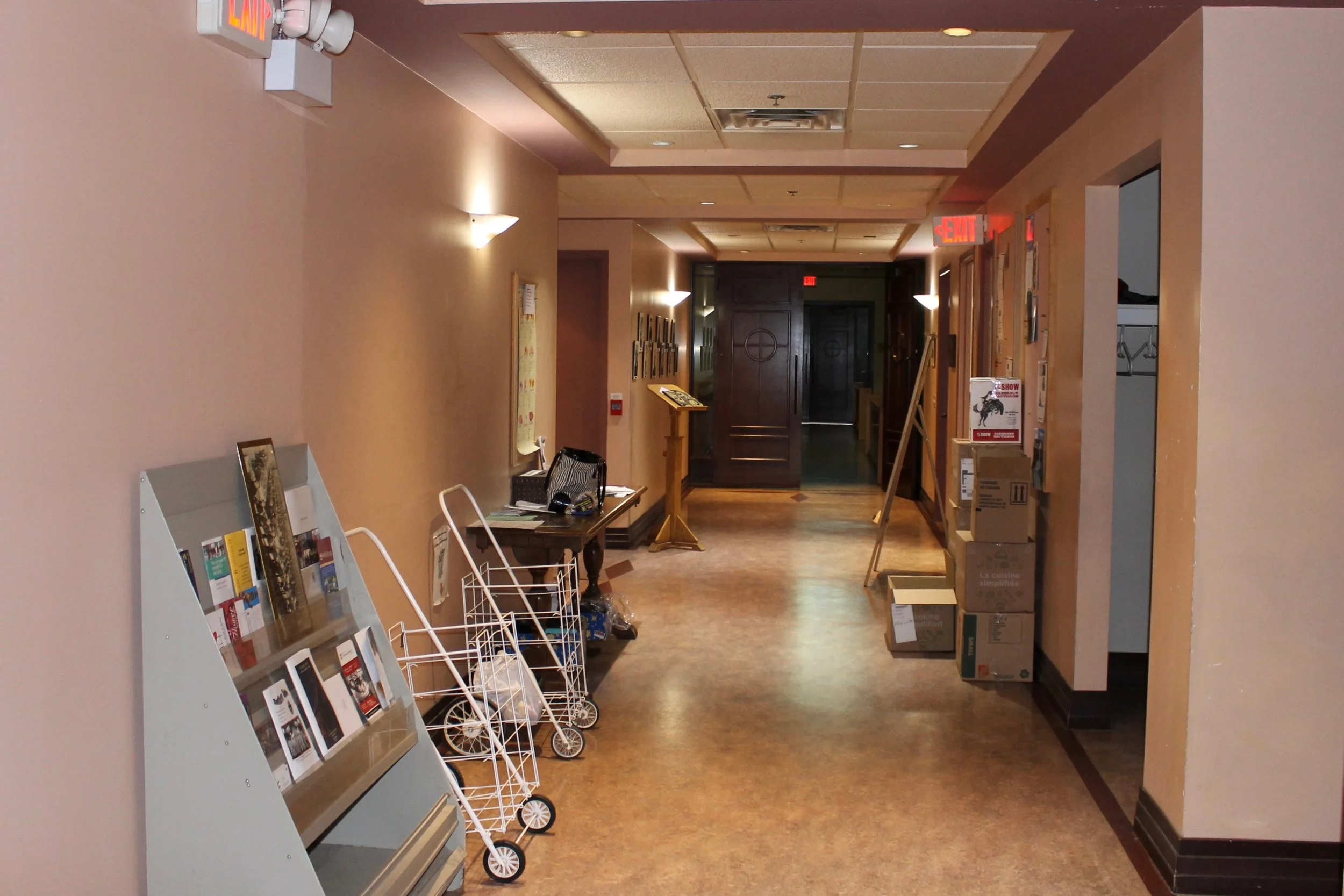 Hallway.jpeg