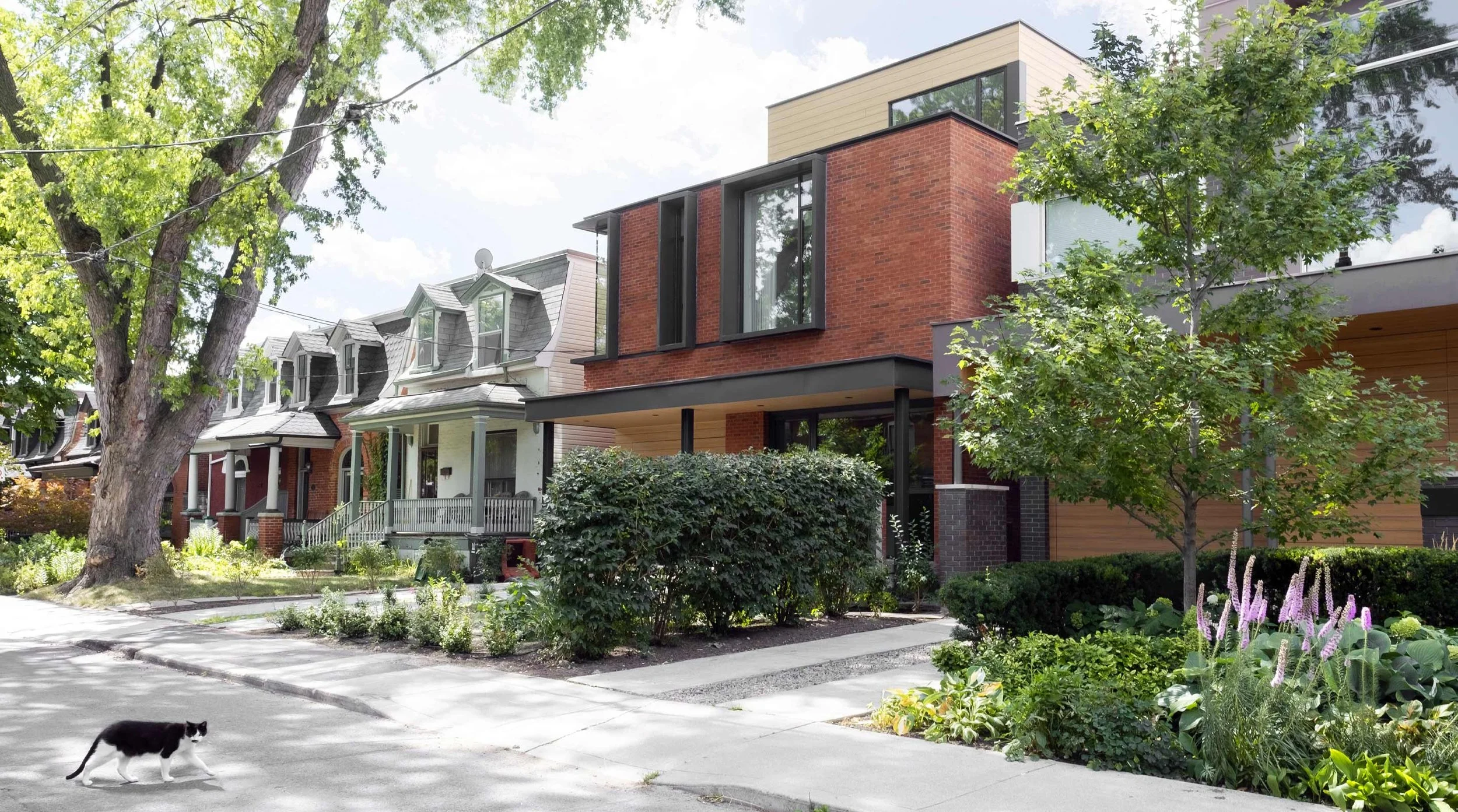 Robert Street Residence II exterior