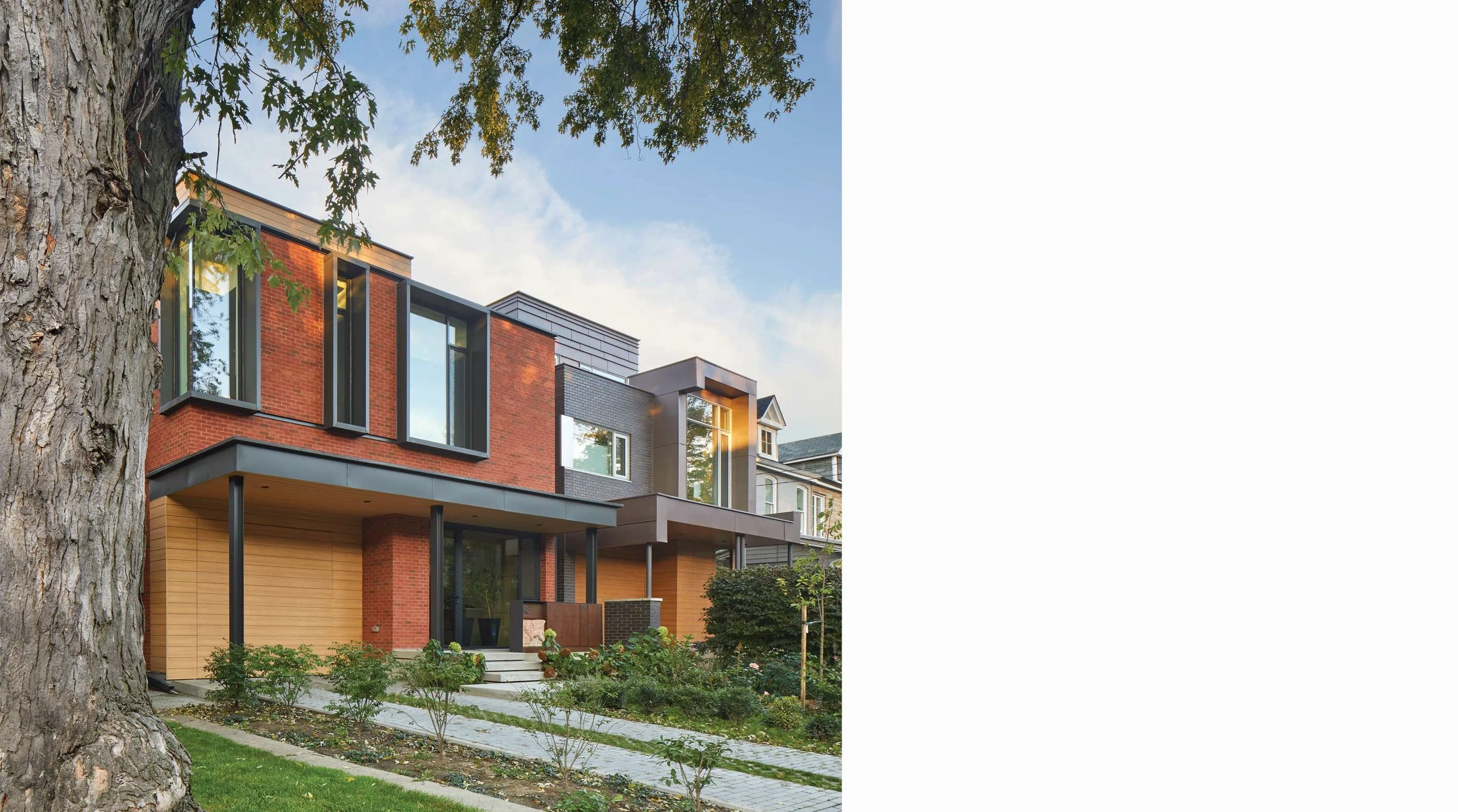 Robert Street Residence II exterior