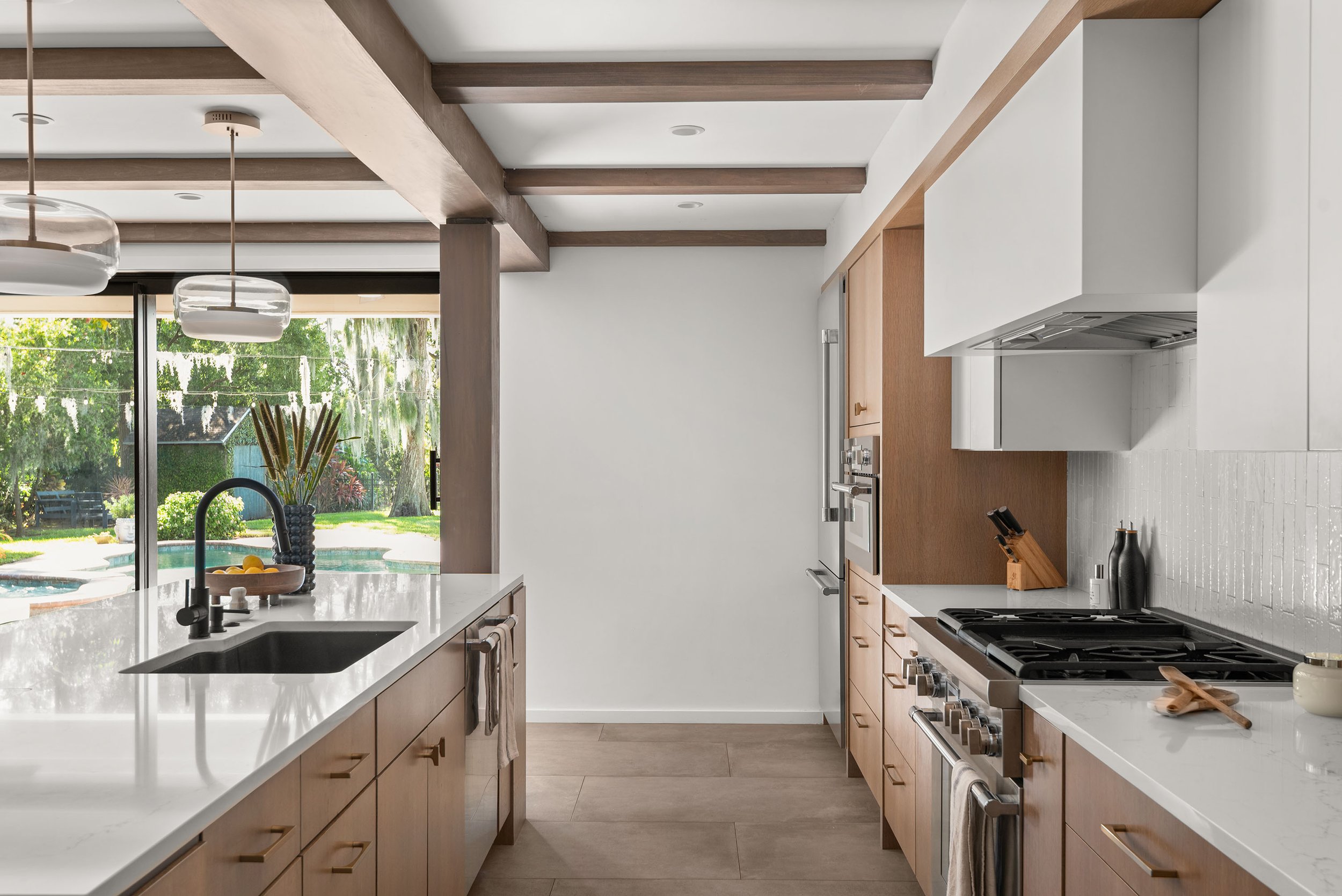 50 Interlaken Rd (29).jpg