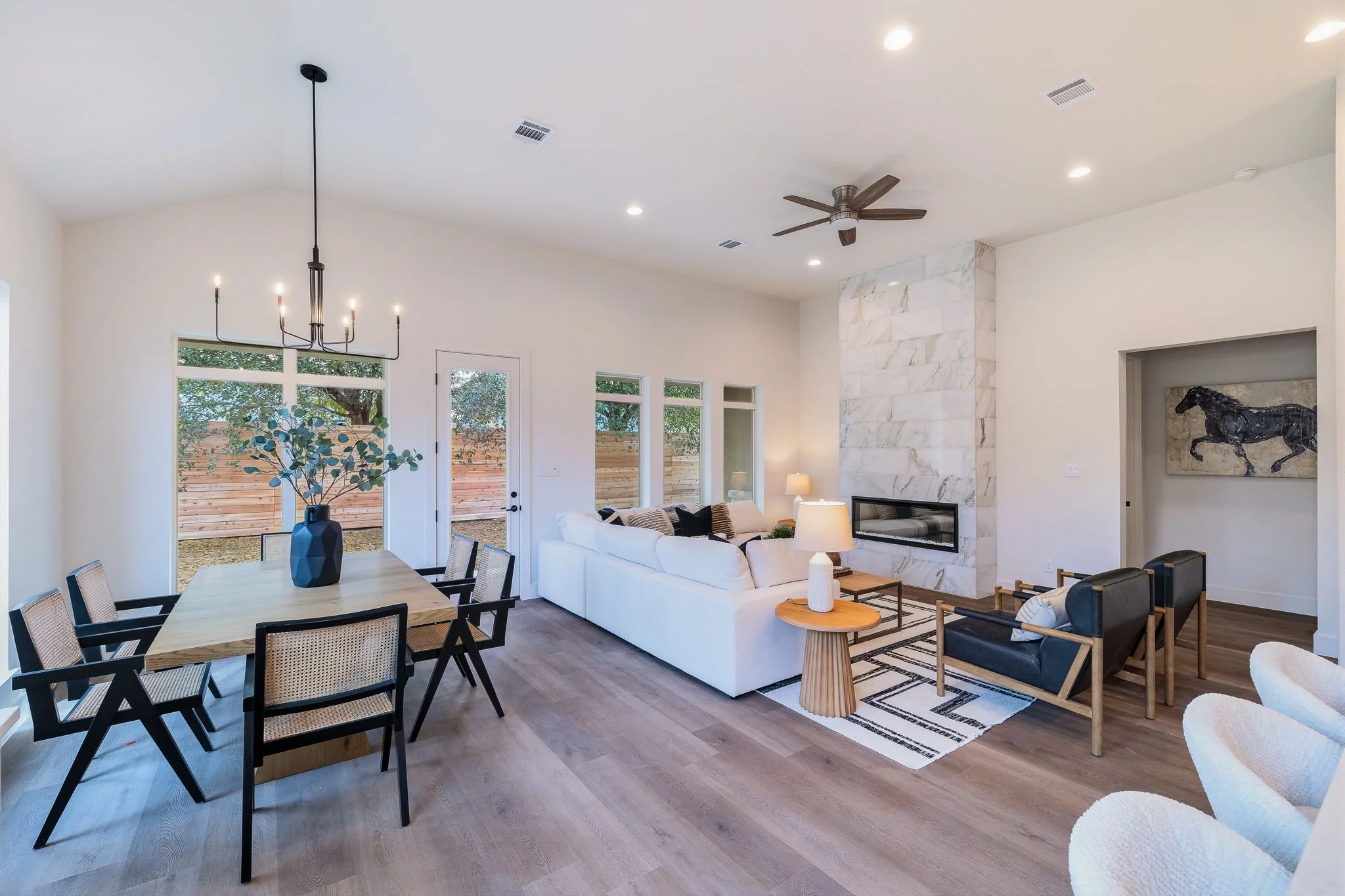 10-web-or-mls-1751 Oakmont Cir-10.jpg