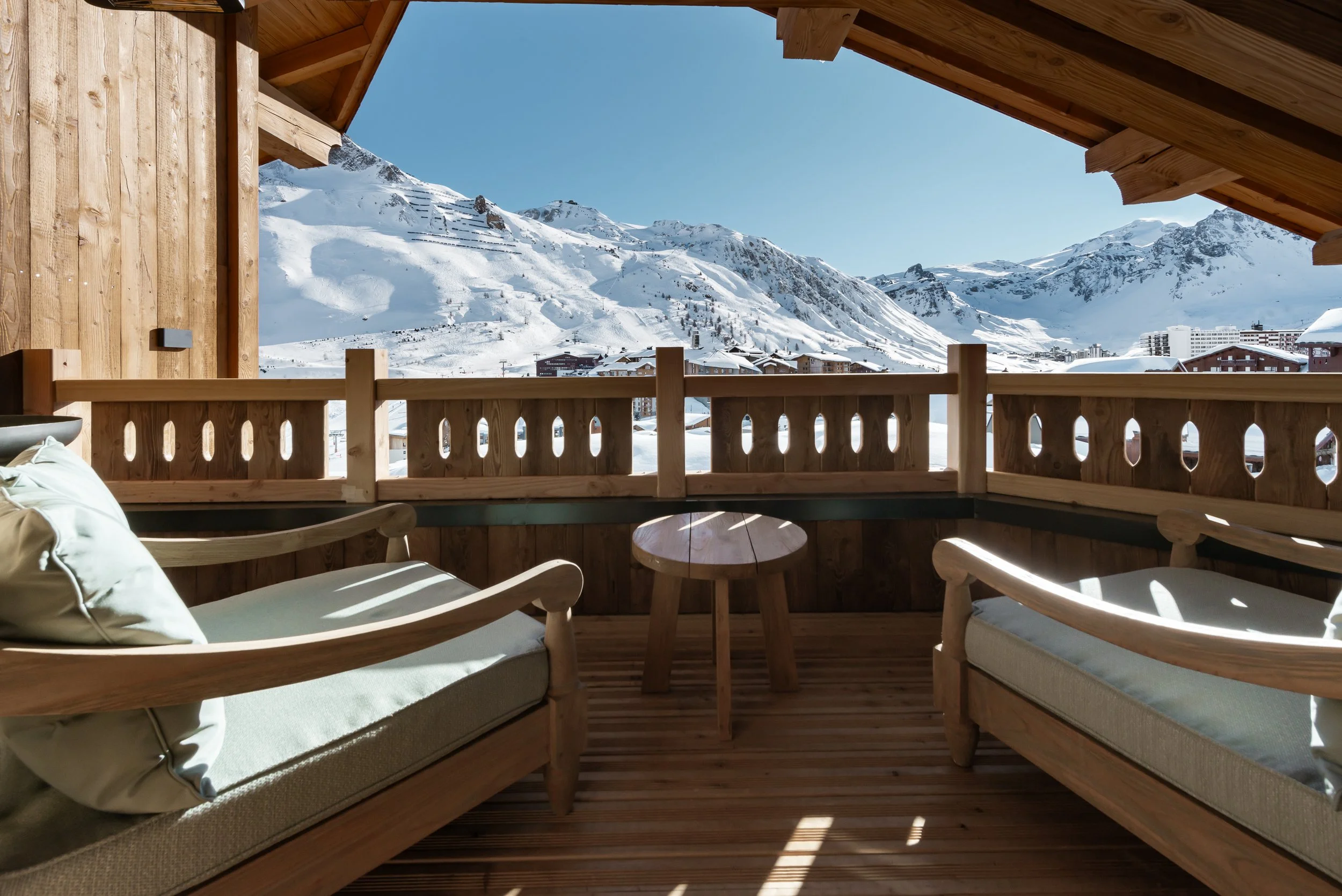 Terrasse cosy chalet sneg.jpg