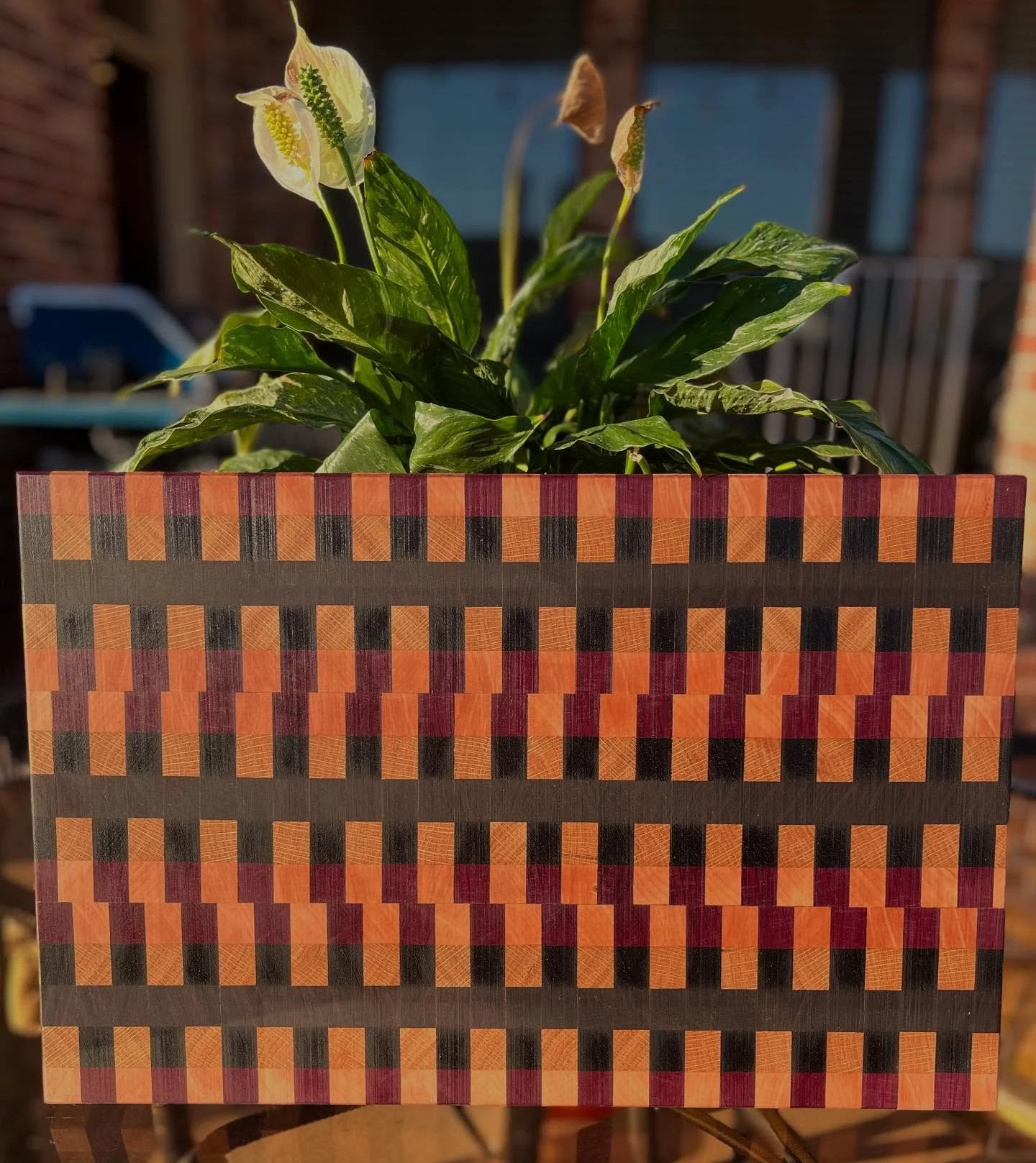 This season is always busy working on Christmas orders, I can&rsquo;t wait for after Christmas when I can post a few!  This end grain beauty isn&rsquo;t a Christmas gift but has 5 different types of wood - maple, post oak, purple heart, peruvian waln