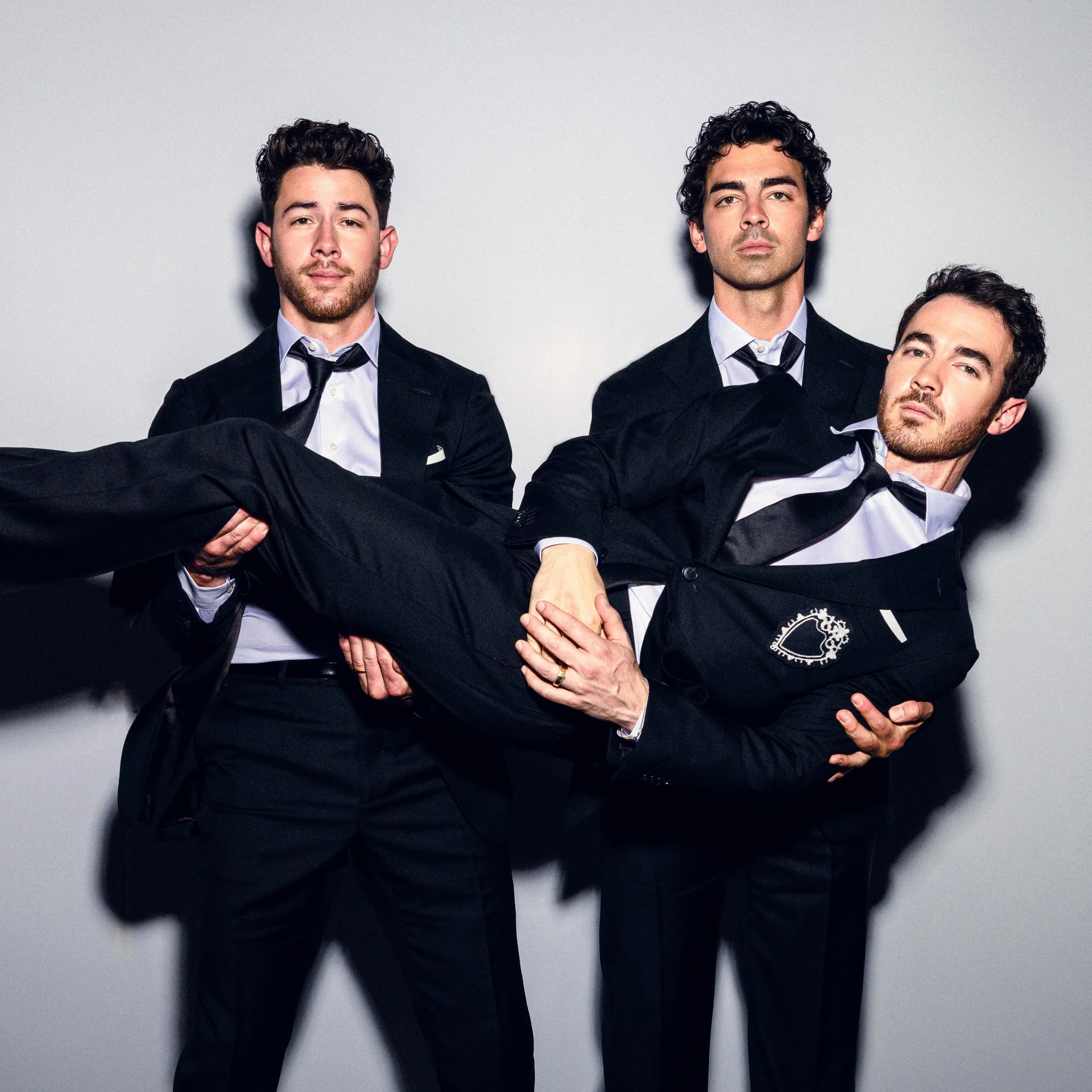 Jonas Brothers "Listen When Sad" Out Now 💥 Jonas Brothers Toronto Sept 28 @ RBC Amphitheatre. Jonas freakin Brothers y'all!!!! LET'S GO 🔥🚀