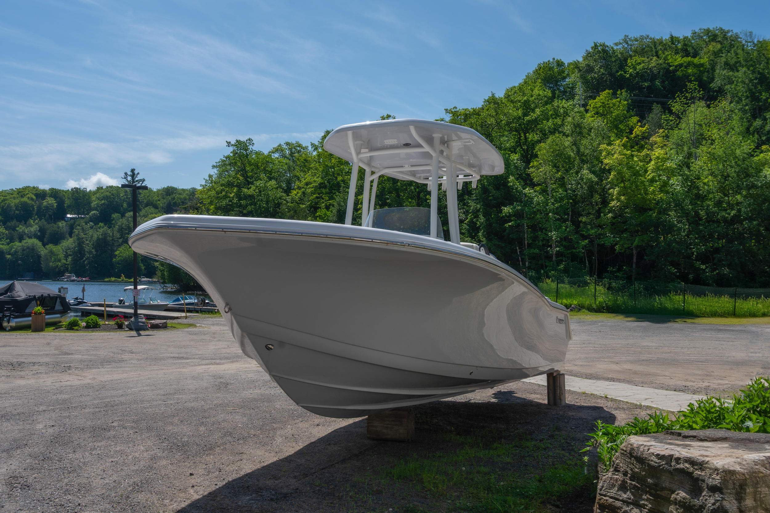 MM_2024 Tidewater 220 LXF-12-edited (1).png
