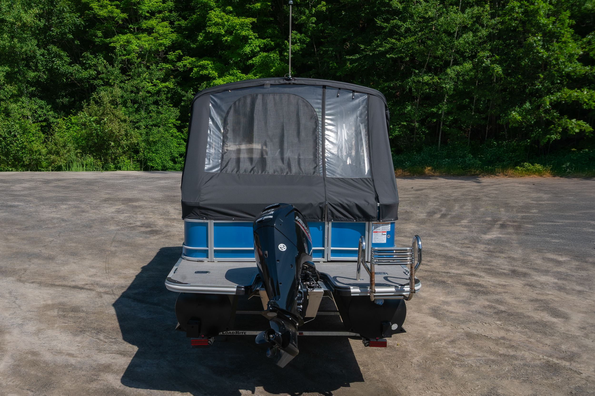 MM_Blue Pontoon-01-edited.png