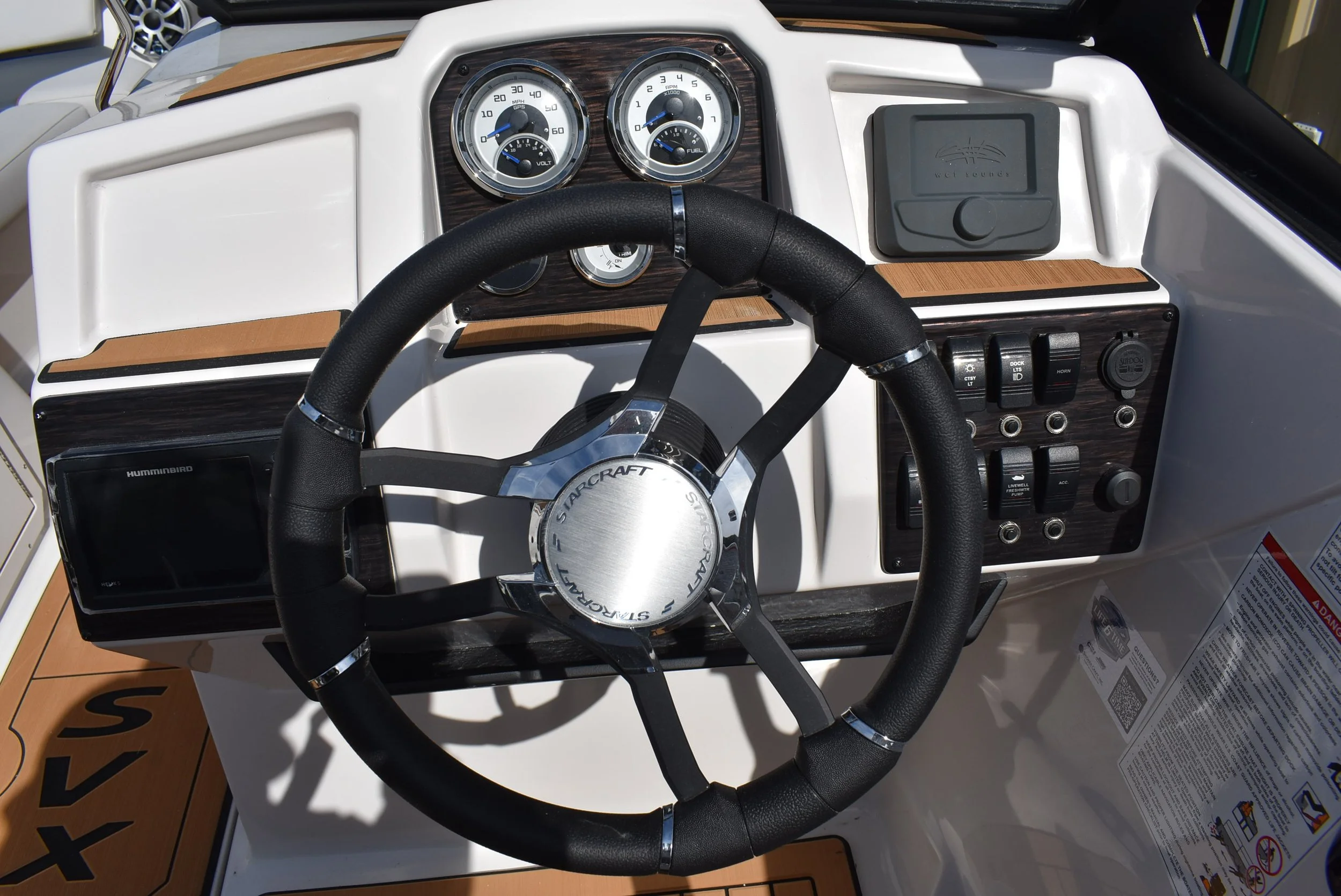 SVX 210 DASH.JPG