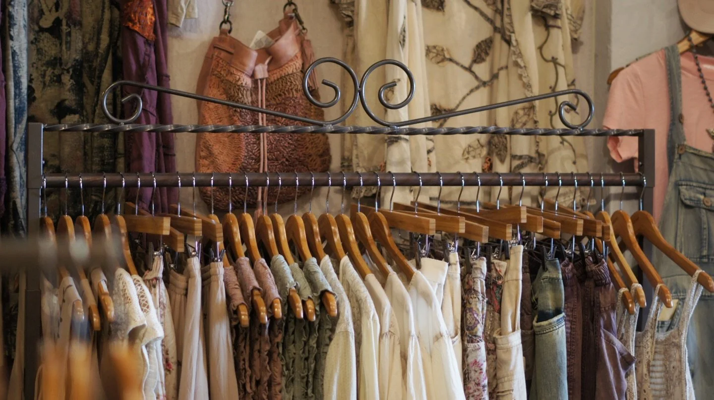 Now that&rsquo;s a nice rack! 😉

Errands, everyday life, events - every occasion deserves a reason to look and feel your best! Shop our curated closet today to elevate your wardrobe. Open all weekend long. Happy Shopping Small, y&rsquo;all! 🛍️ 

#T