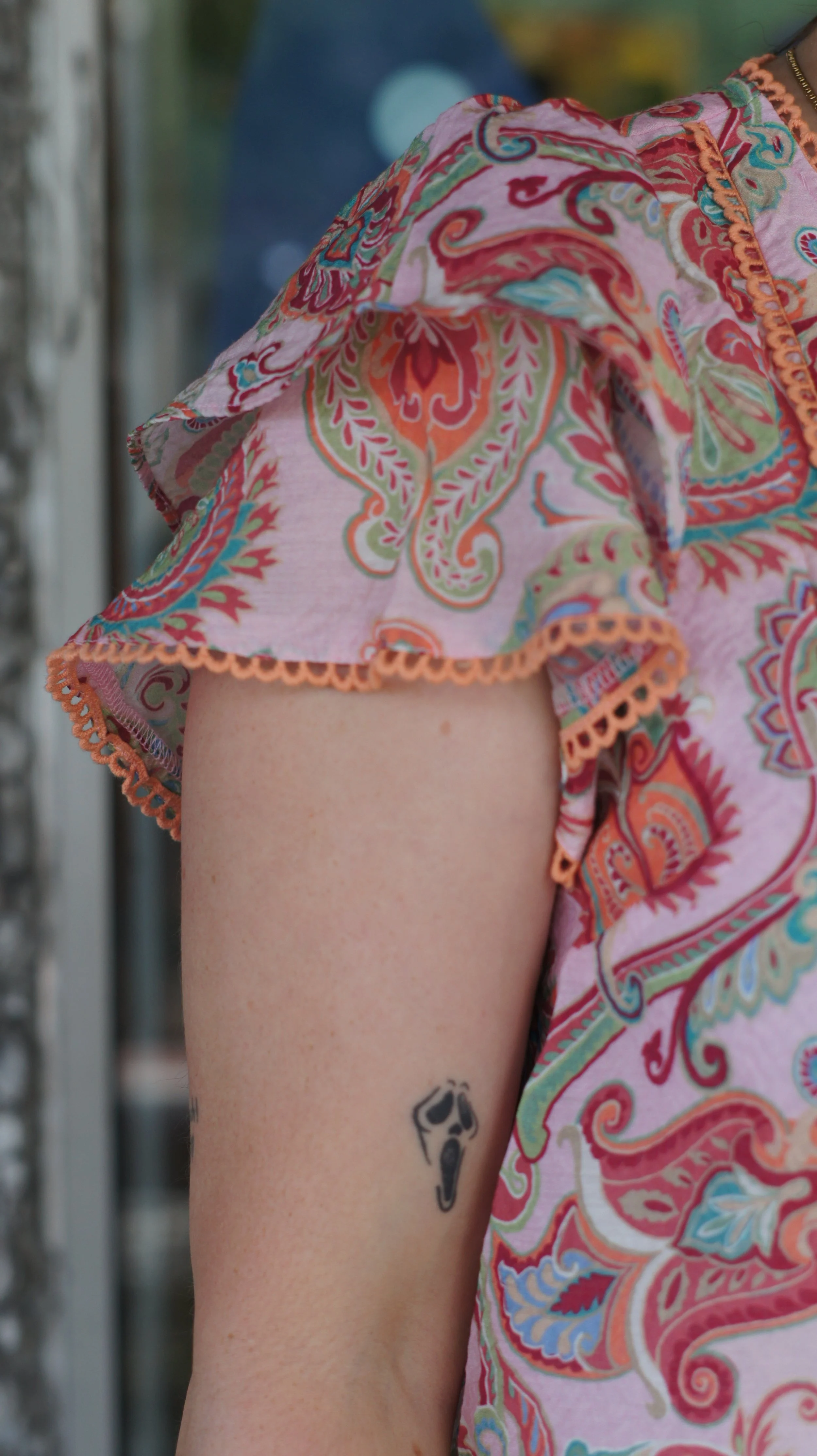 Pink Paisley Top D.JPG