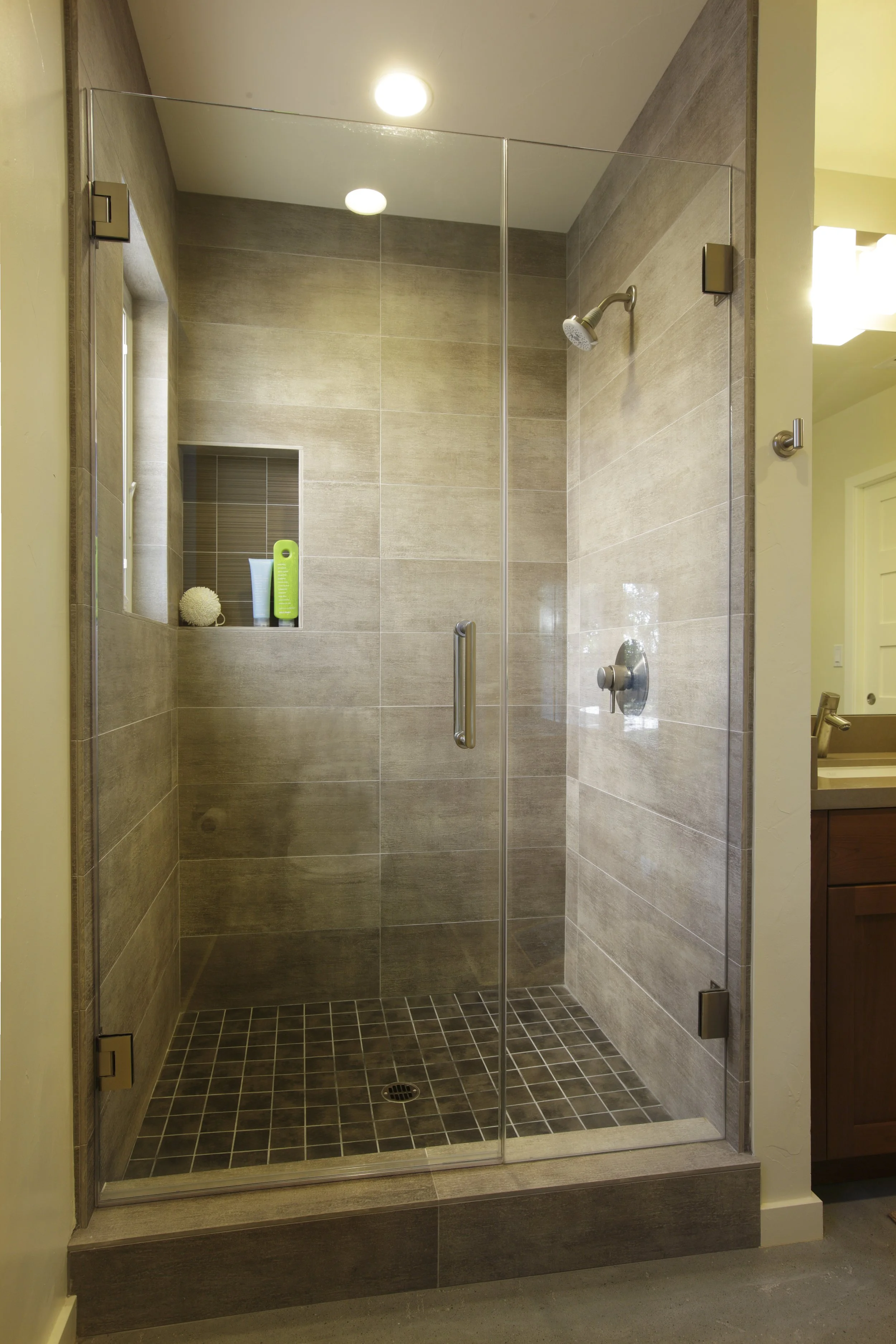 HEATH REVIVAL BEFORE SHOWER.jpeg