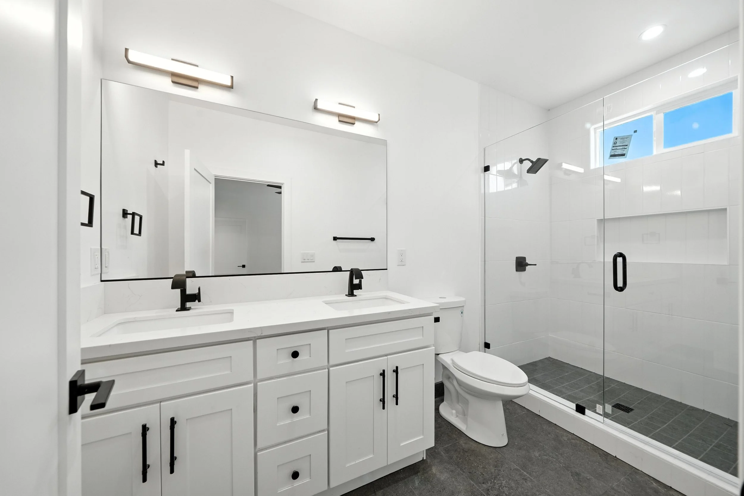 5536 Tilbury St (30 of 39).jpg