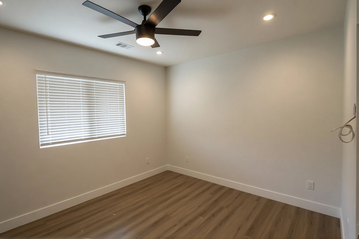 SB9 Bedroom 1 - Edit .png