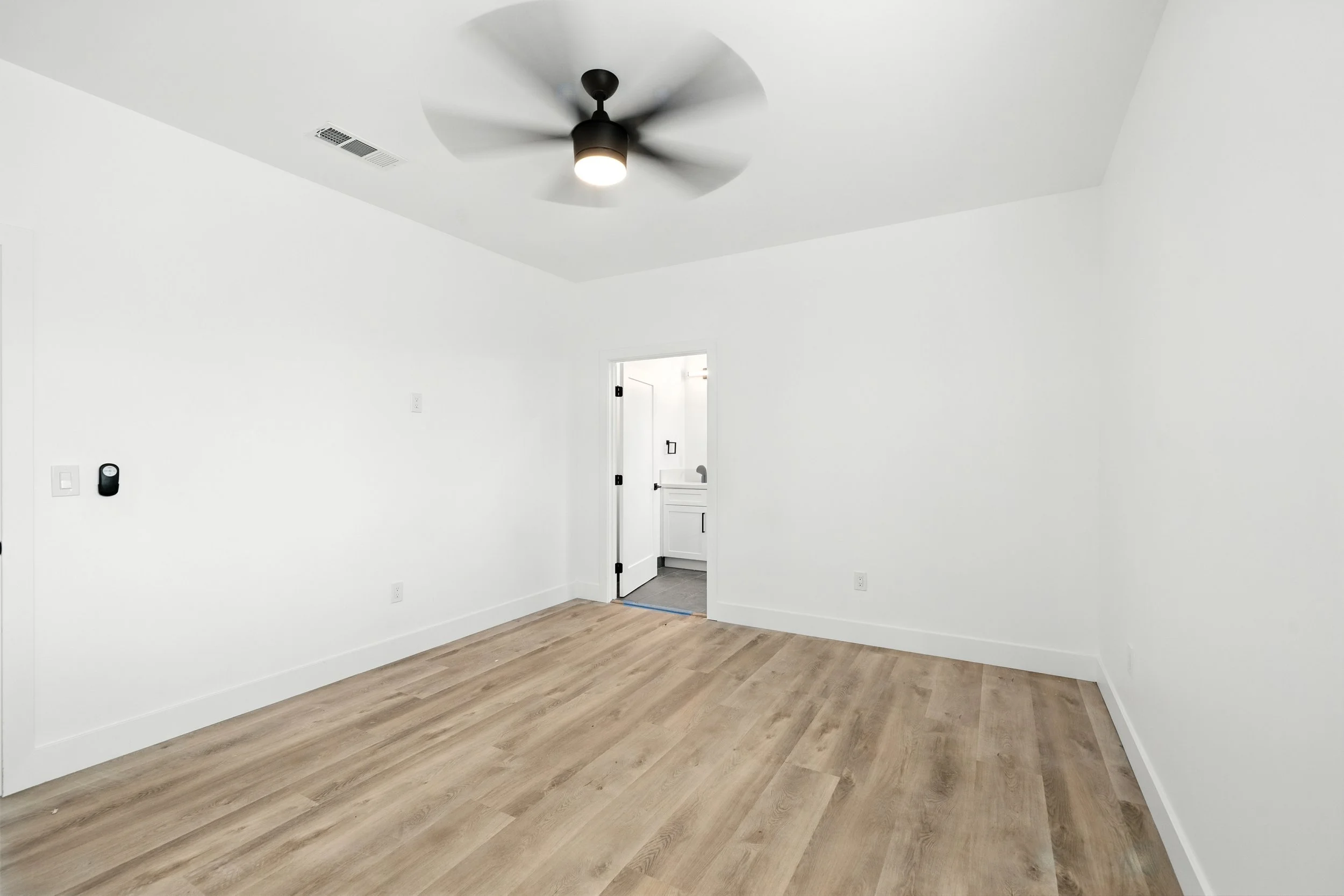 4858 Snowden (21 of 27).jpg